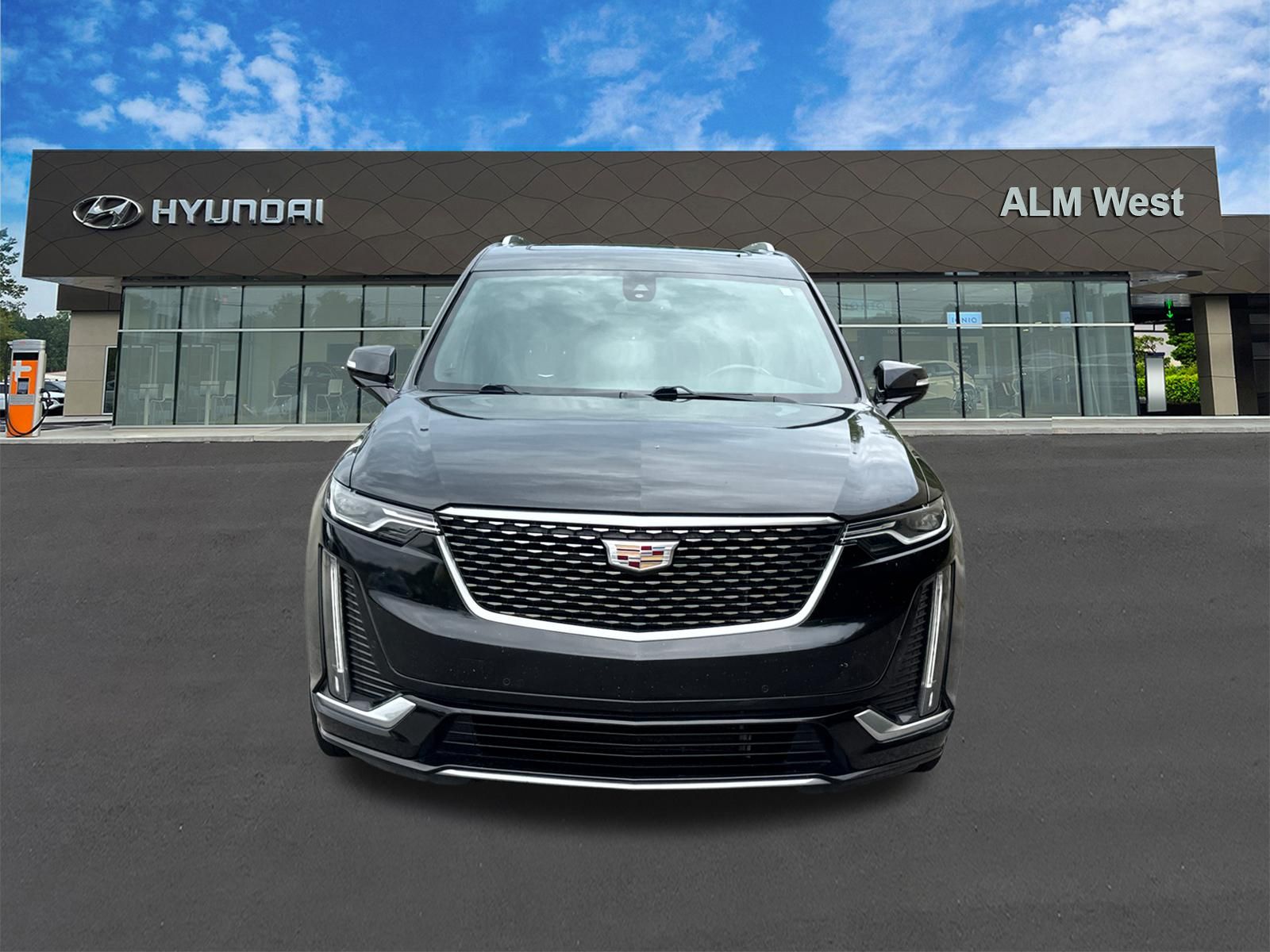 Used 2022 Black Cadillac Premium Luxury image 2