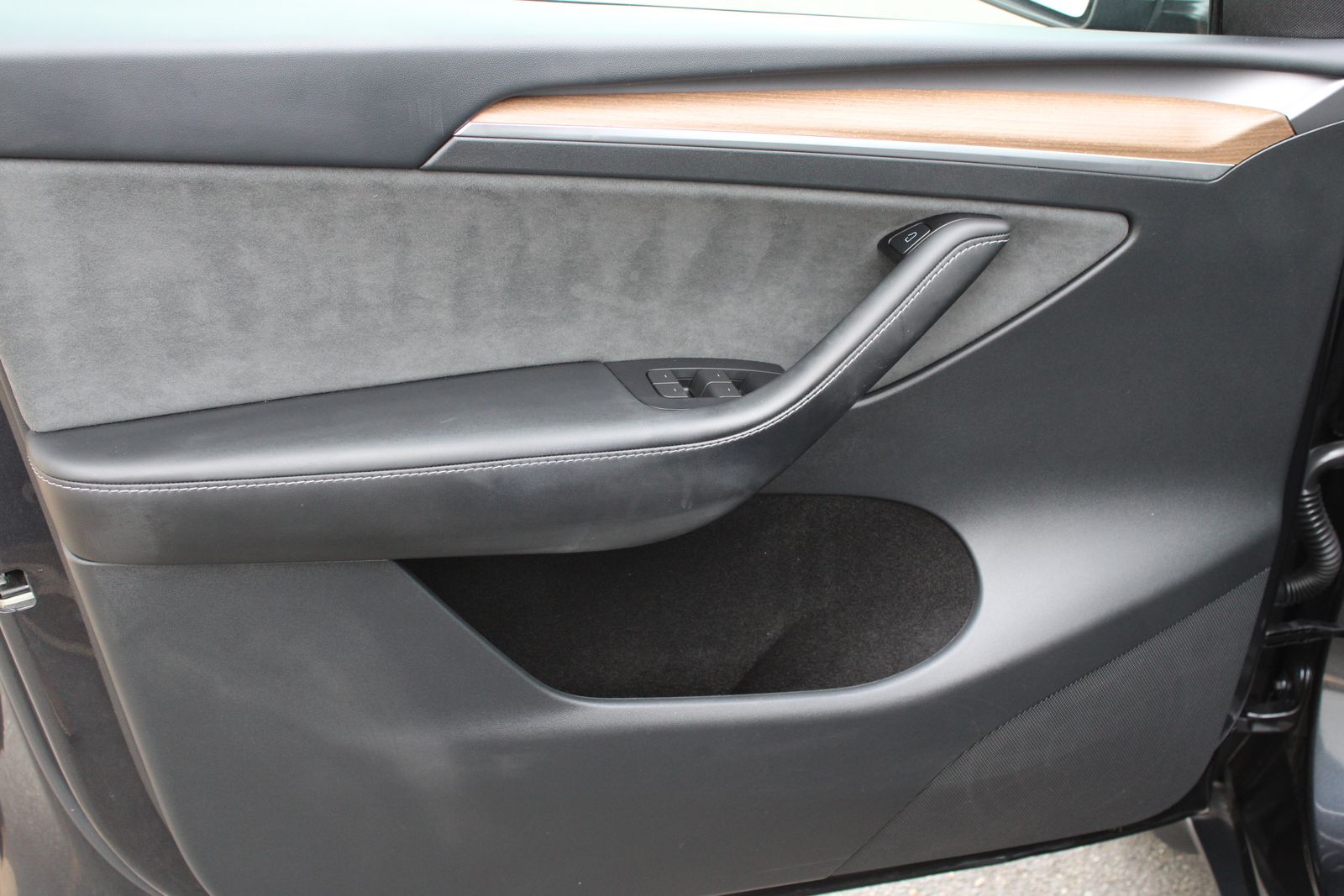 Used 2024 Gray Tesla Long Range image 22
