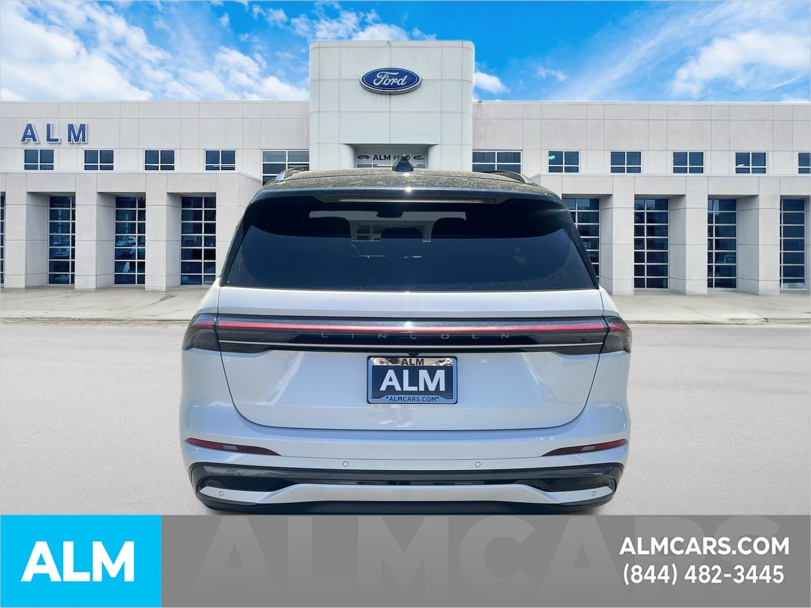 Used 2024 White Lincoln Black Label image 6