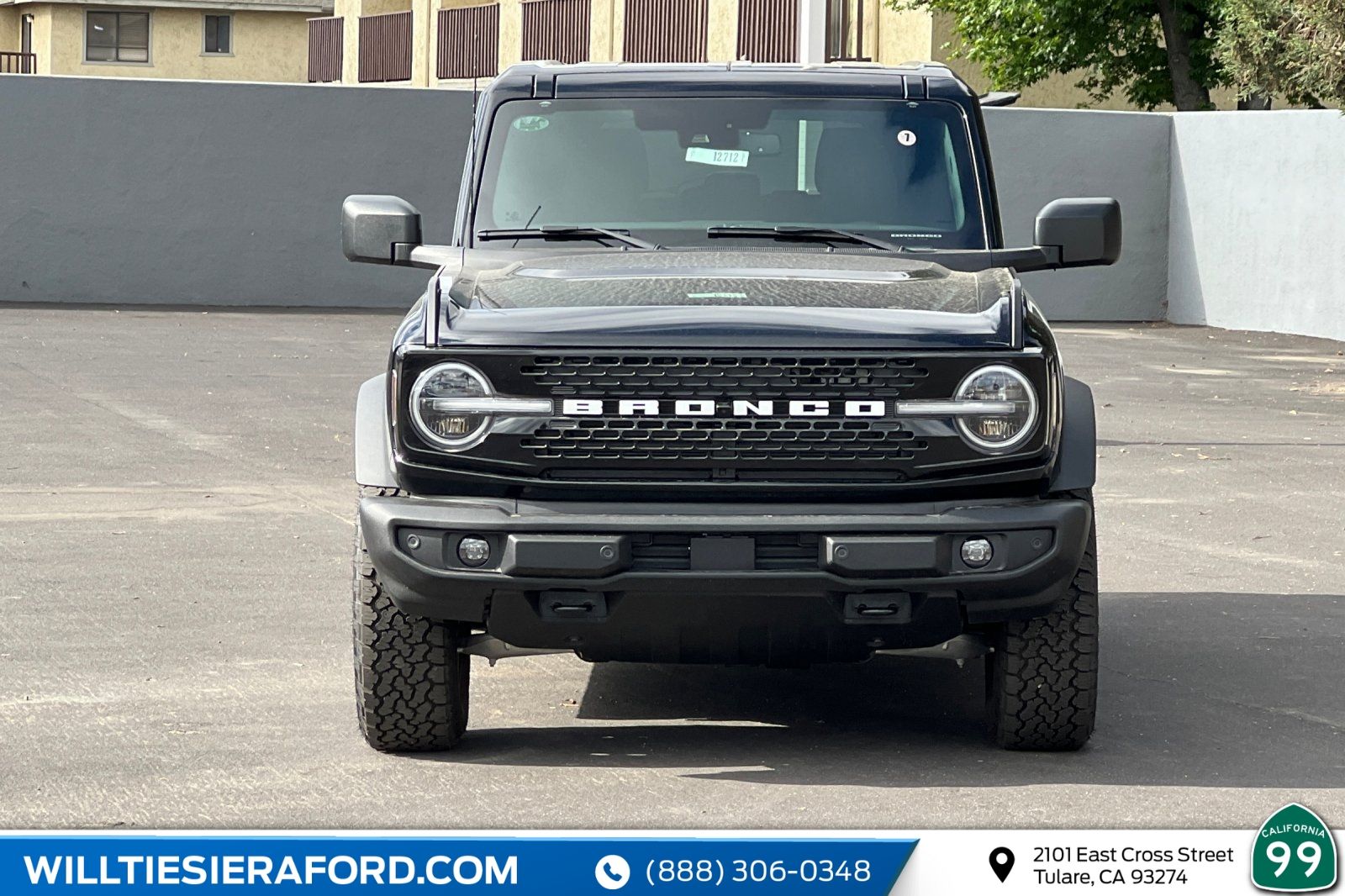 View vehicle photo 4