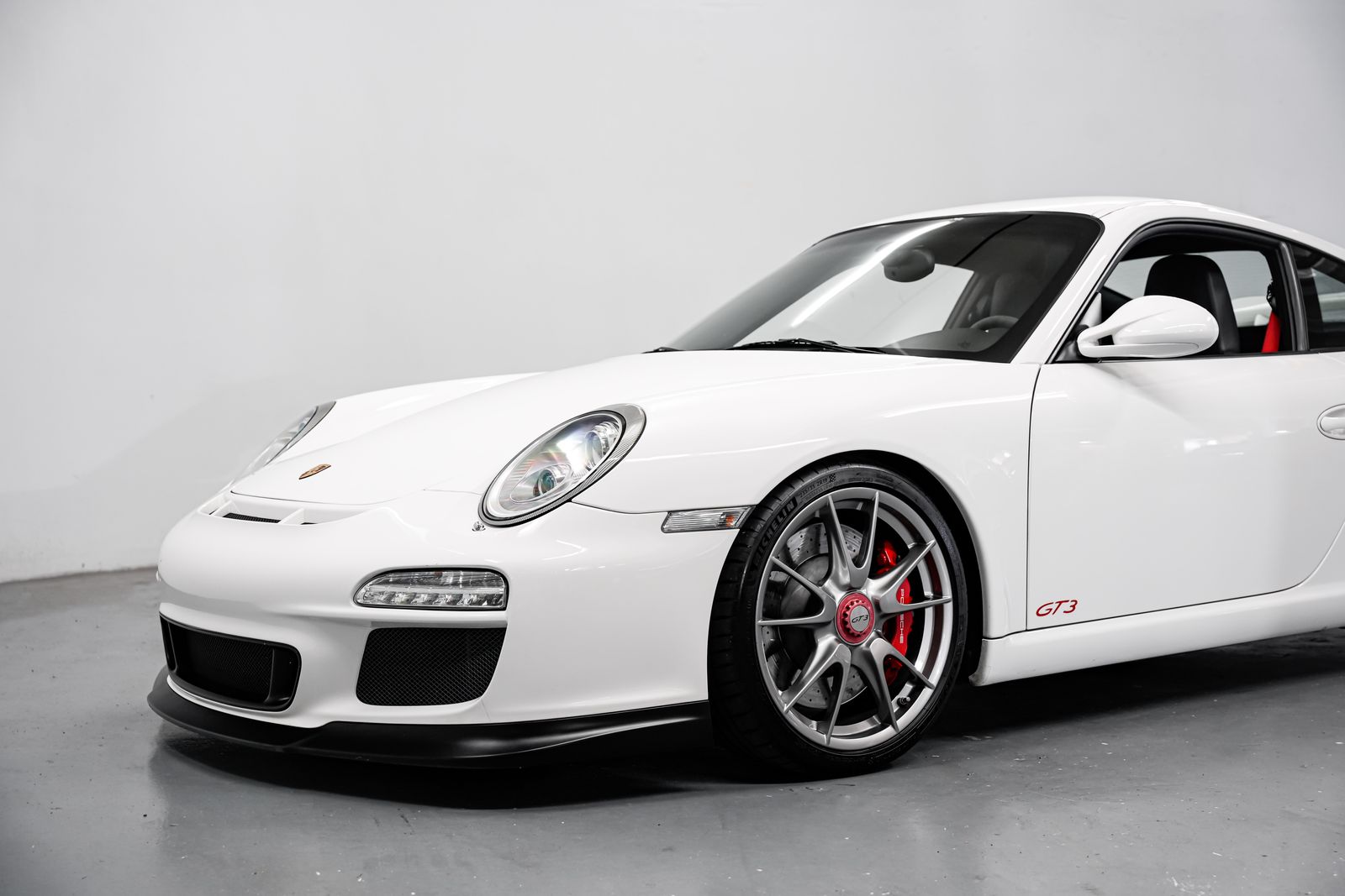 2010 Porsche 911 GT3 — photo 29
