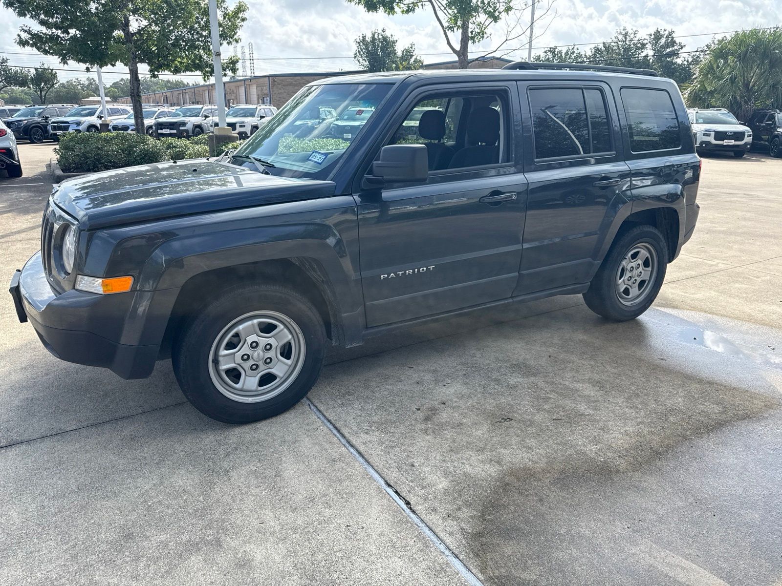 Gray (Steel Metallic) 2015 Jeep Patriot SUV / Crossover Front-Wheel Drive Continuously Variable Transmission