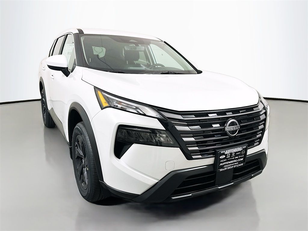 Everest White Pearl Tricoat 2026 Nissan Rogue SUV / Crossover Front-Wheel Drive Continuously Variable Transmission