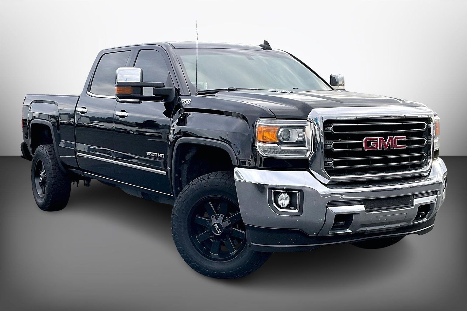 Black 2016 GMC Sierra 3500HD SLT Crew Cab 4WD Pickup Truck Four-Wheel Drive 6-Speed Automatic