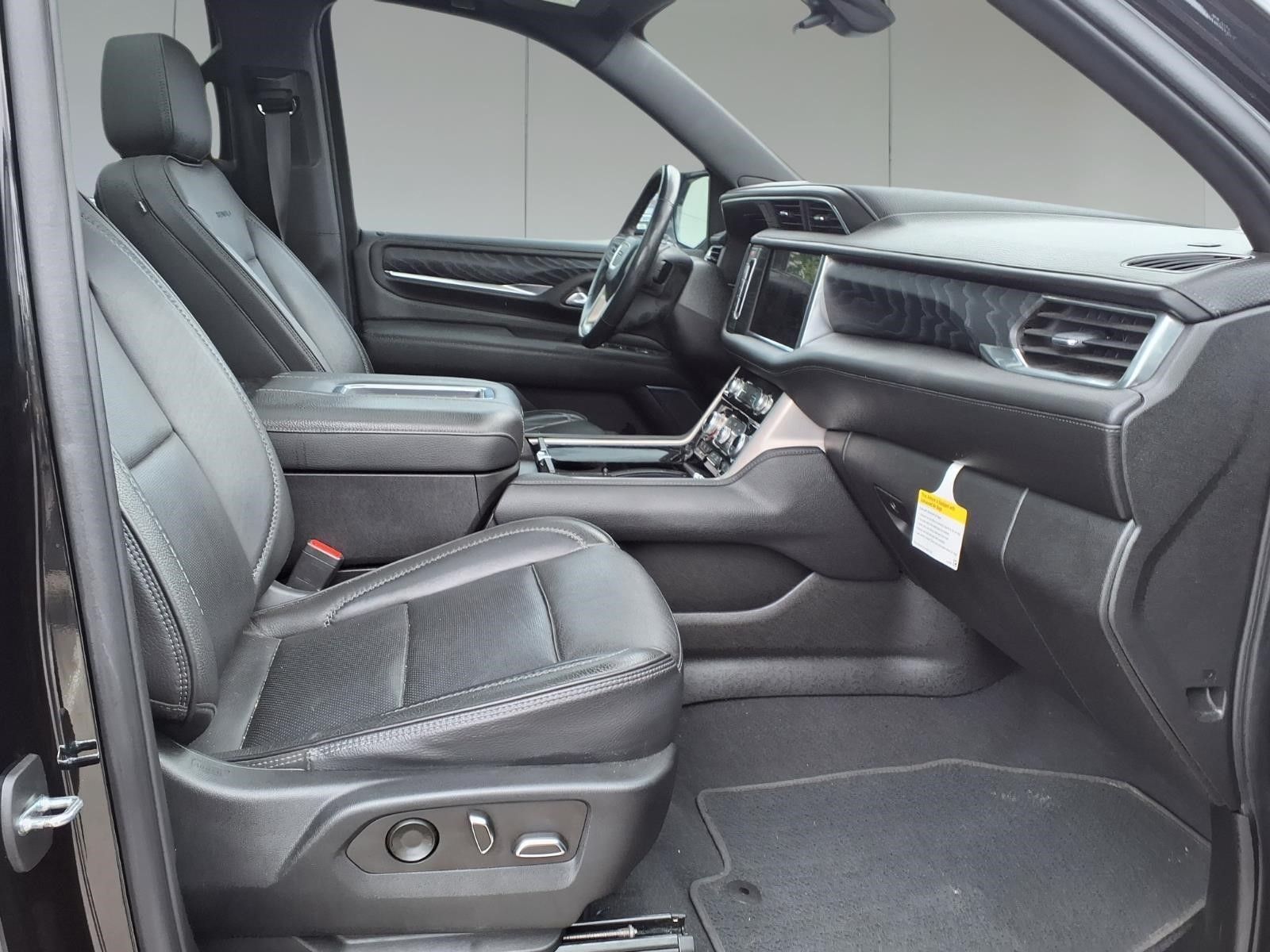 2022 GMC Yukon XL Denali Black at Bayway Cadillac of The Woodlands