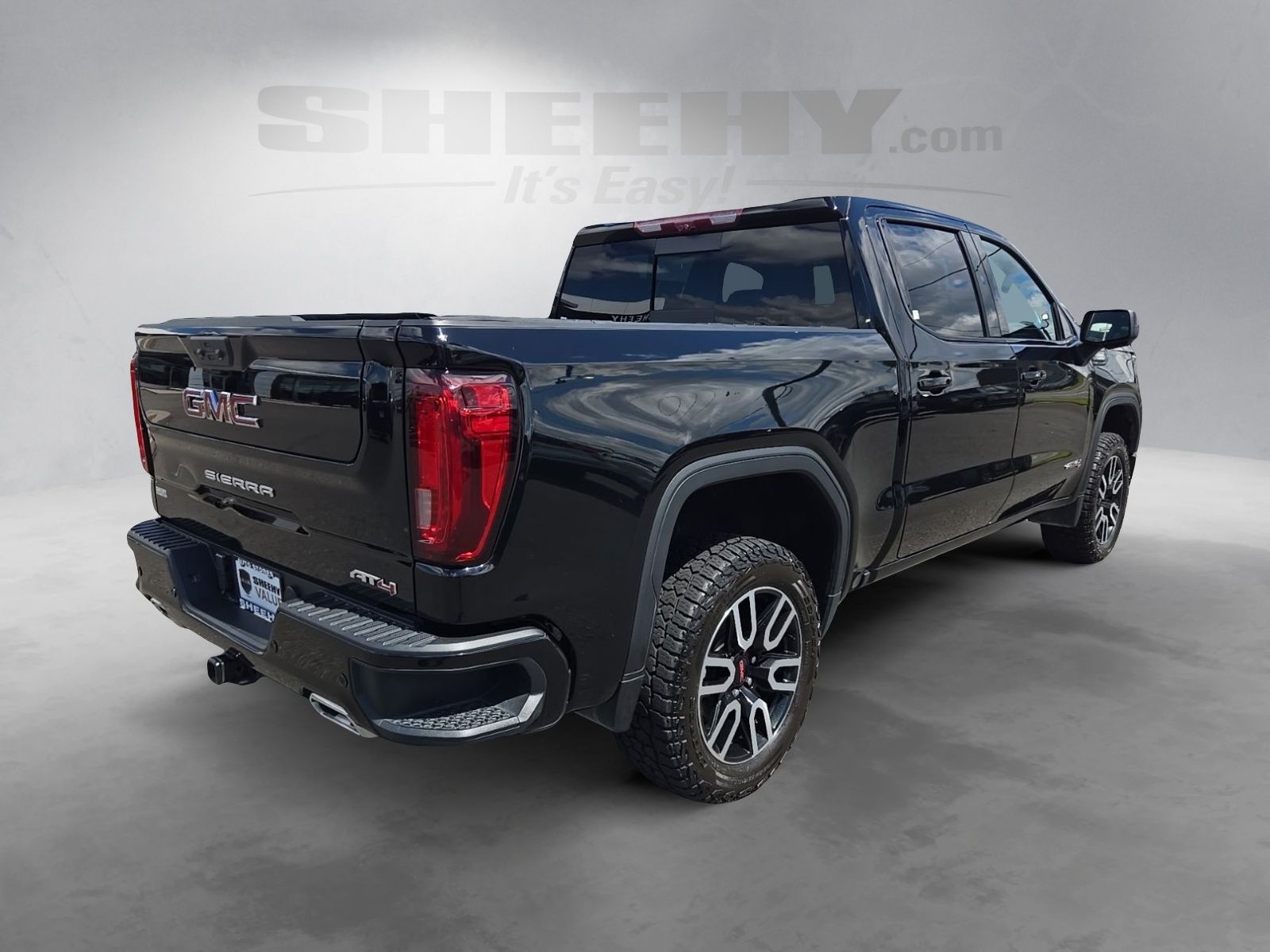 Used 2023 Black GMC AT4 image 13