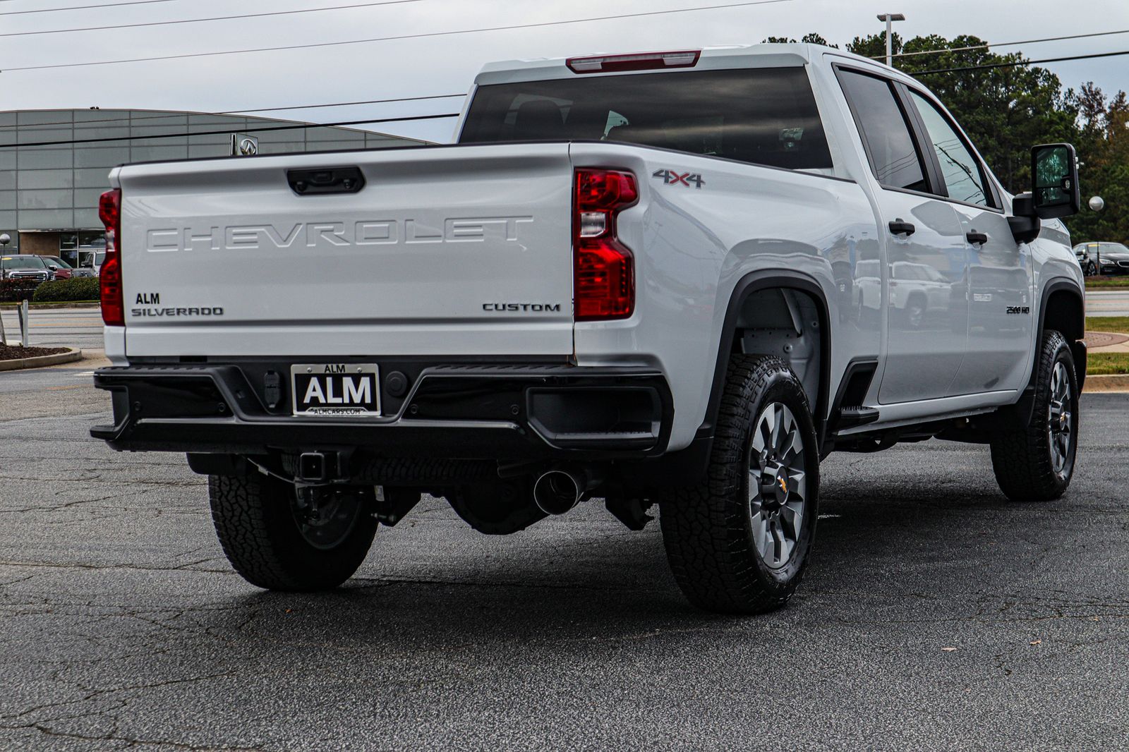 2025 Chevrolet Silverado 2500HD Custom 10