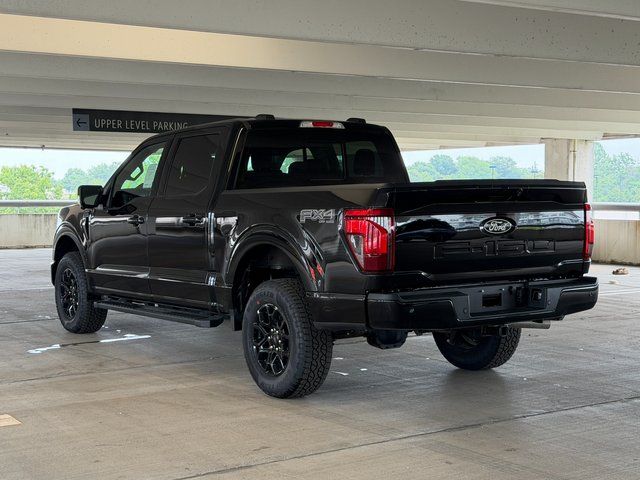New 2026 Agate Black Metallic Ford XLT image 4