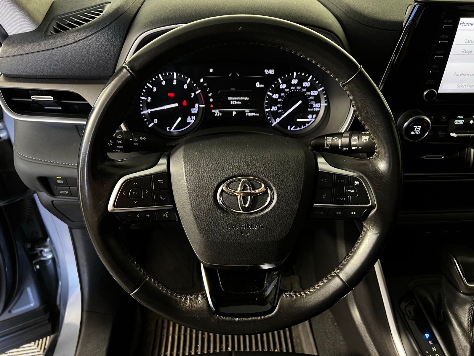 Thumbnail: 2021 Toyota Highlander - 8