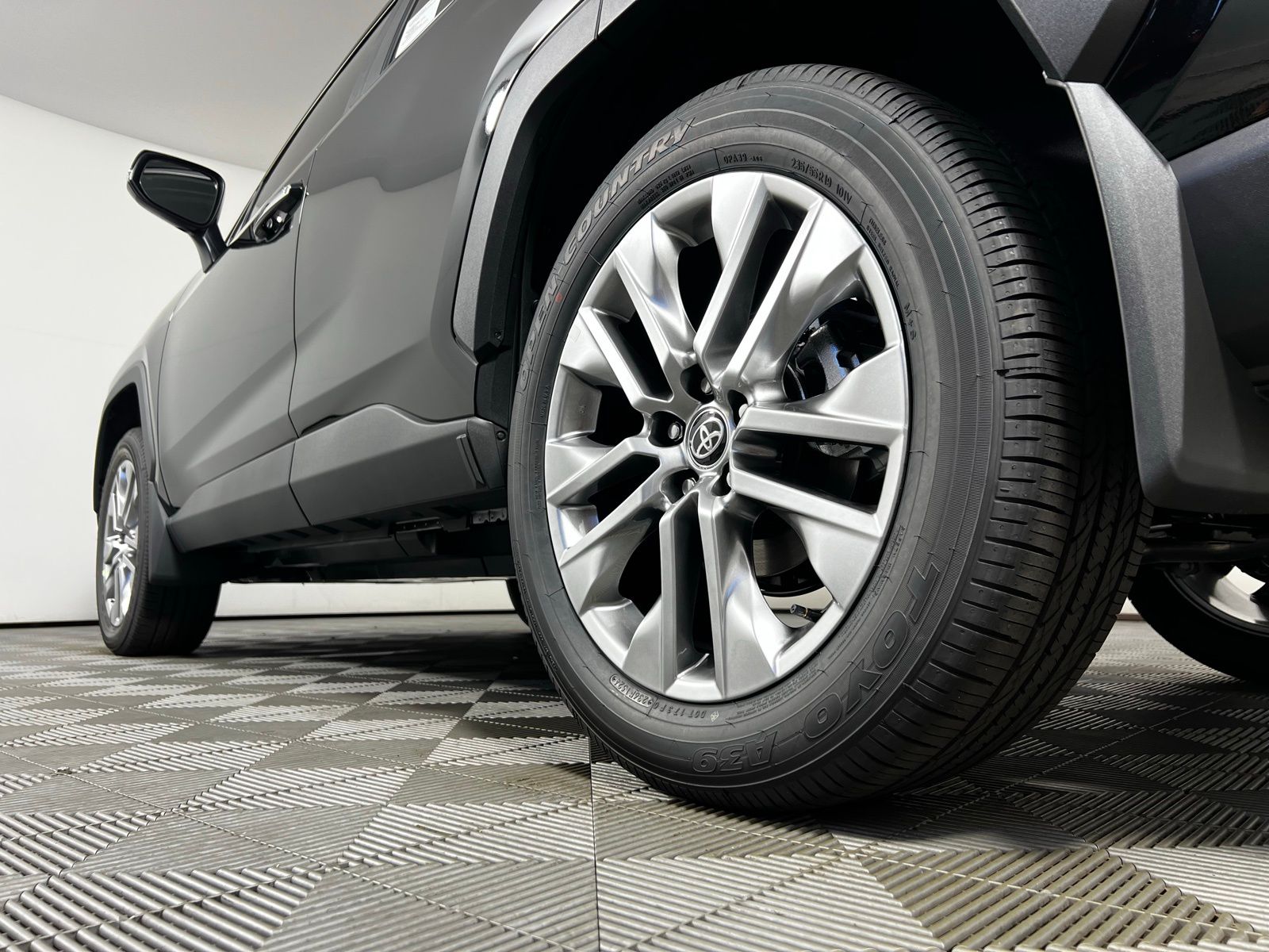 Thumbnail: 2025 Toyota RAV4 - 24