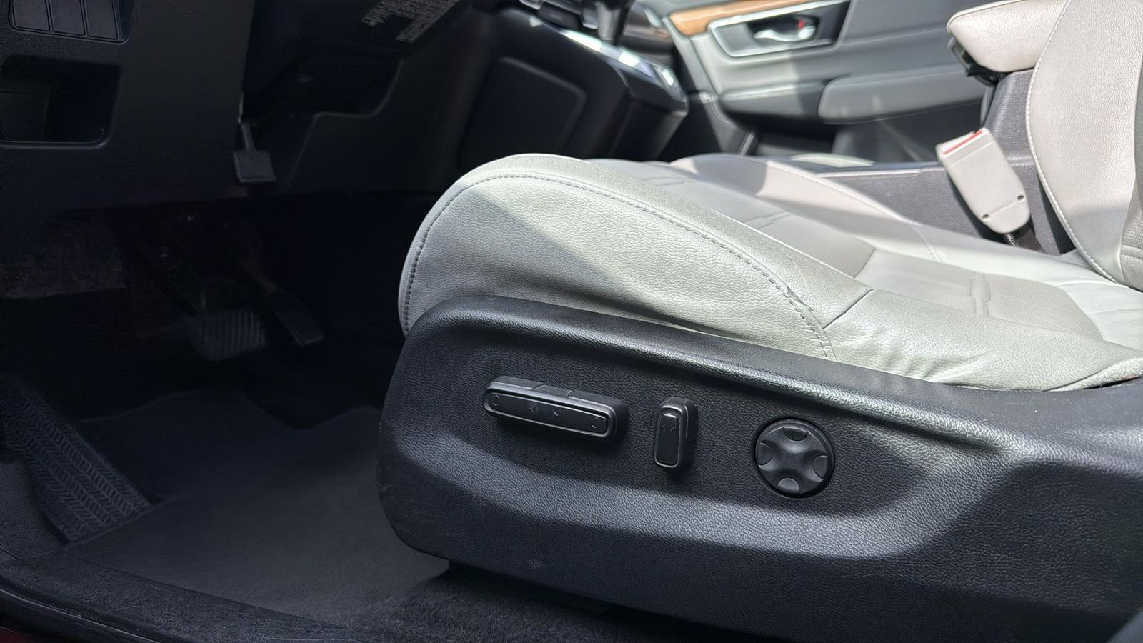 Used Car 2017 Honda Cr-v  Ex-l For Sale Under $20,000 In Austin, Texas