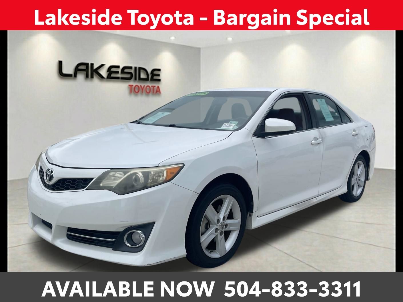 White (Blizzard Pearl) 2014 Toyota Camry SE Sedan Front-Wheel Drive 6-Speed Automatic