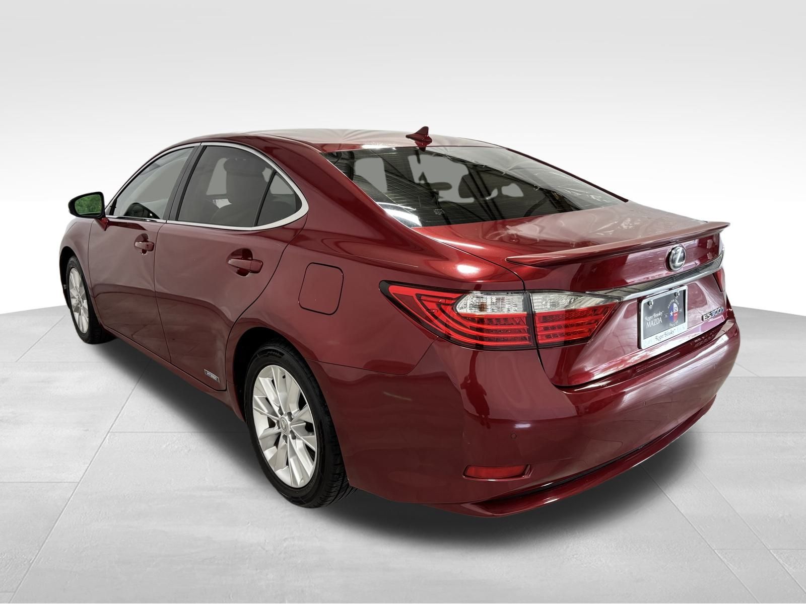 Used Car 2013 Lexus Es  300h For Sale Under $15,000 In Austin, Texas