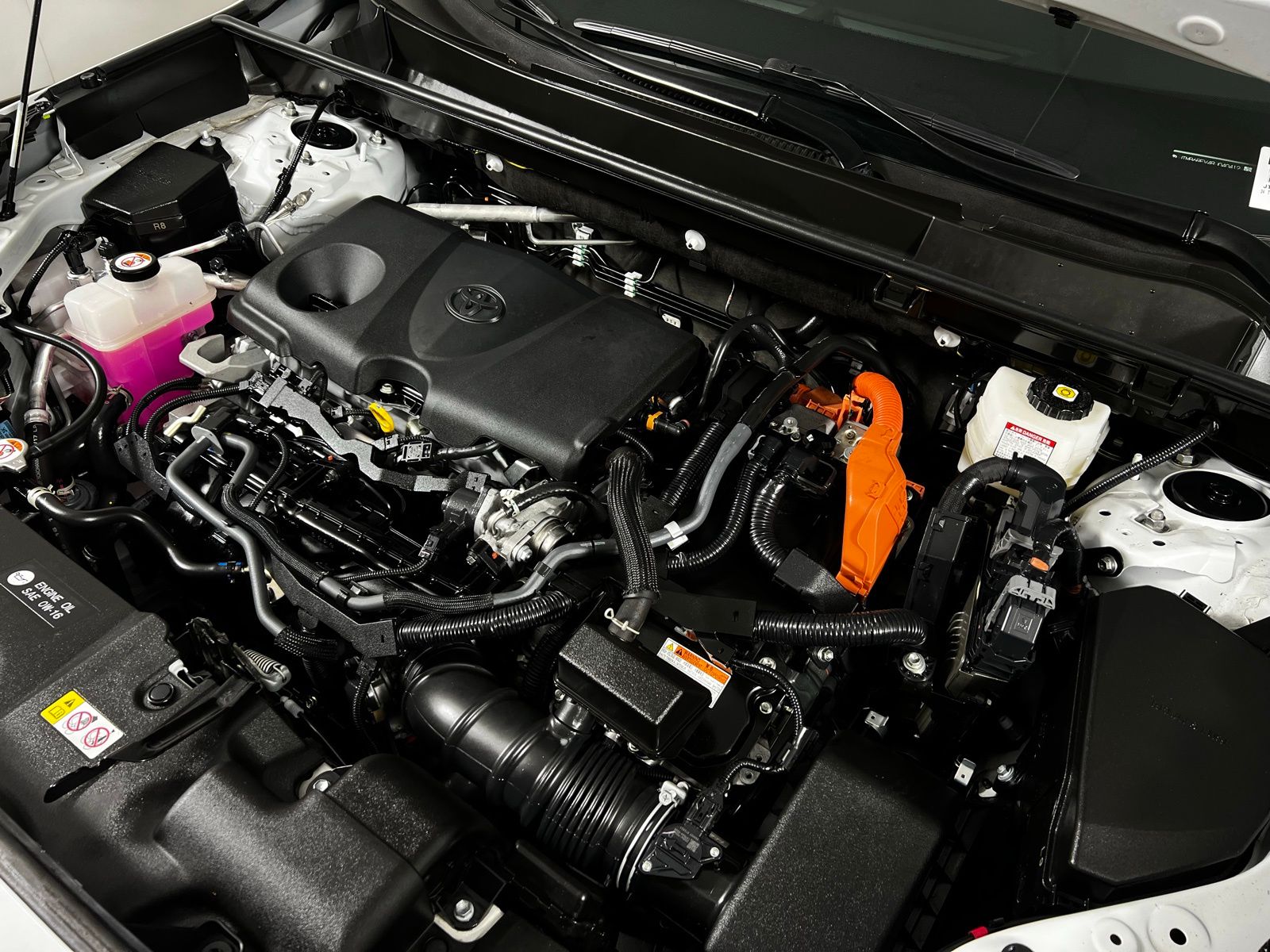 Thumbnail: 2024 Toyota RAV4 - 11