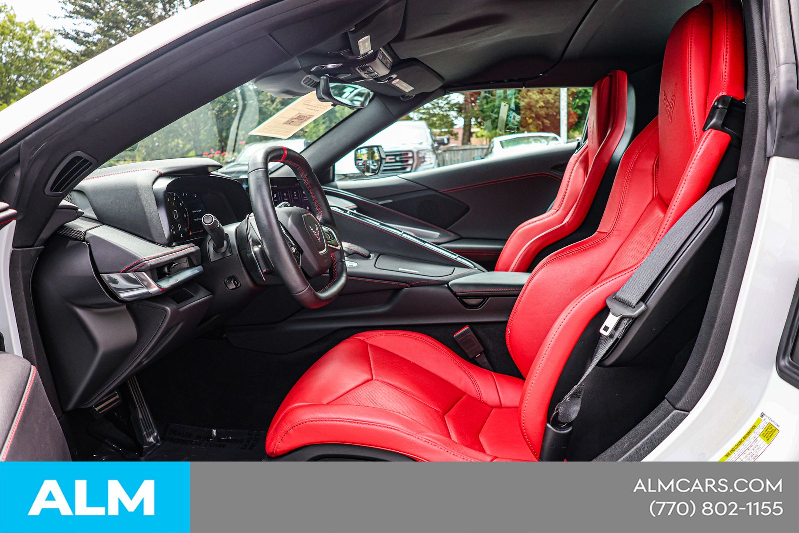 Used 2024 White Chevrolet Stingray image 18