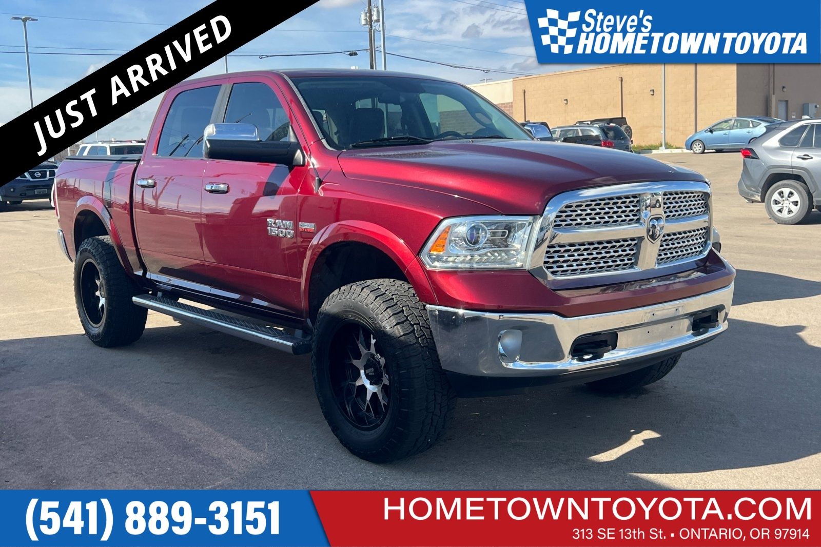 2016 RAM 1500 Laramie Crew Cab 4WD