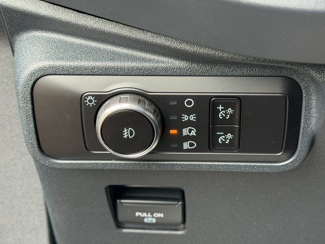 New 2026 Shadow Black Ford Outer Banks image 35