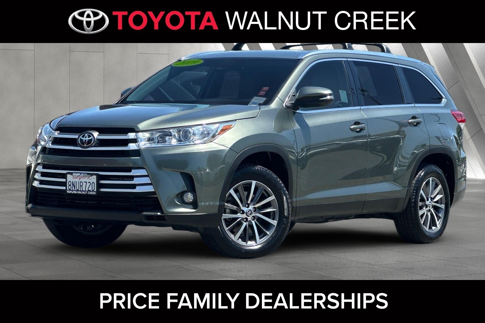 Alumina Jade Metallic 2019 Toyota Highlander XLE FWD SUV / Crossover Front-Wheel Drive 8-Speed Automatic