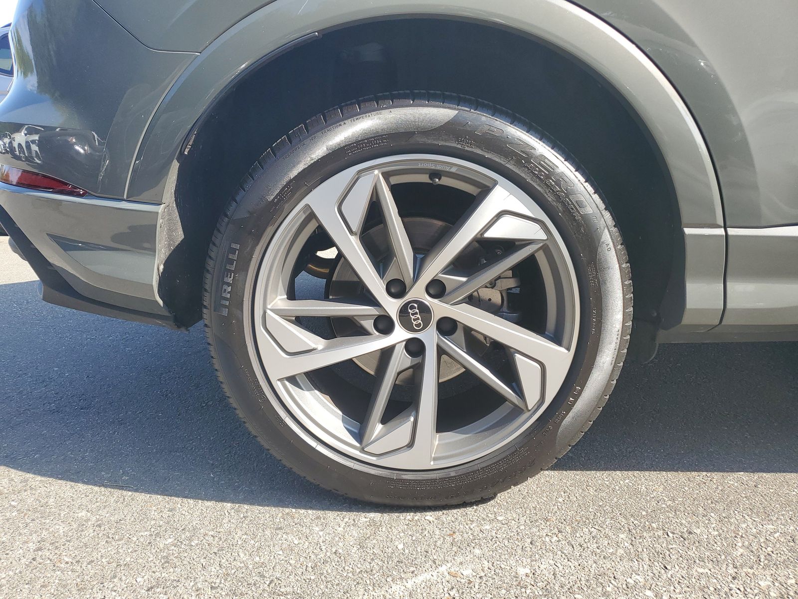 Vehicle photo