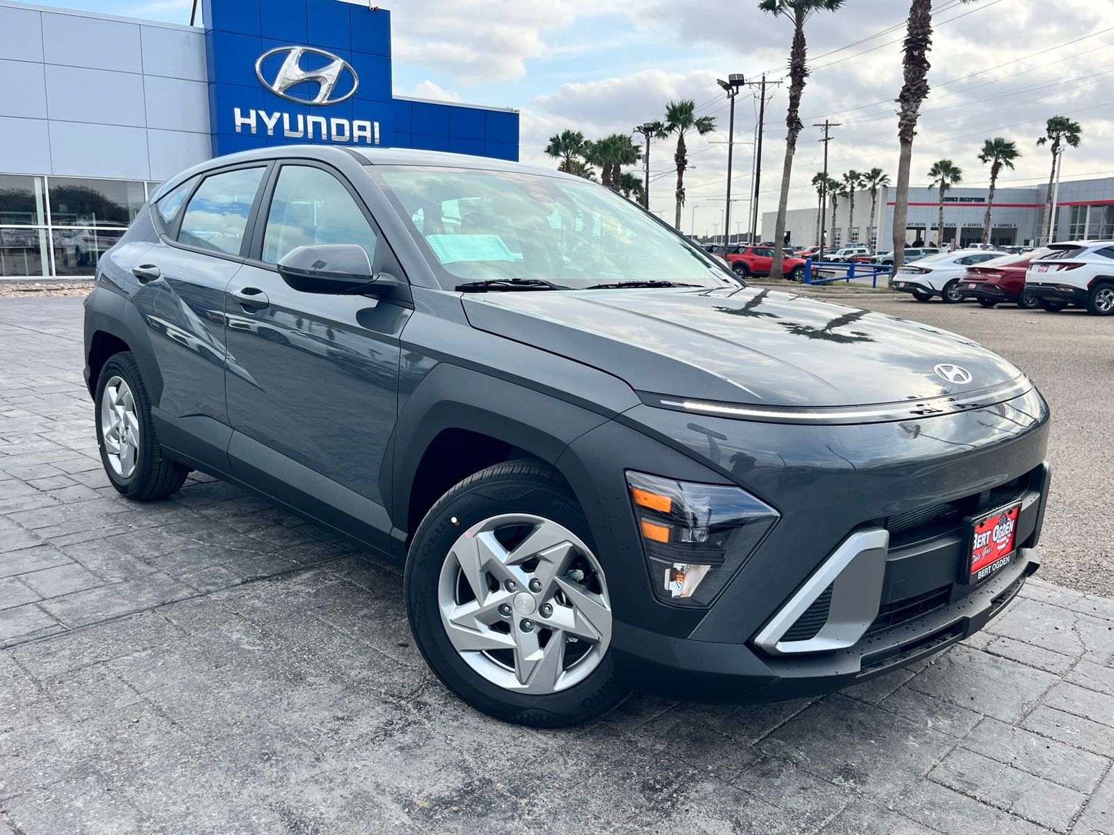 2026 Hyundai KONA SE