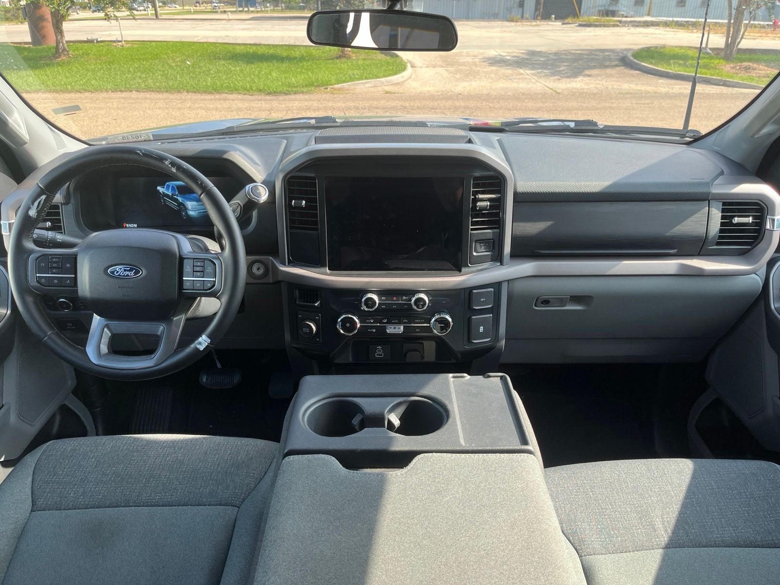 2025 Ford F-150 XLT - 8