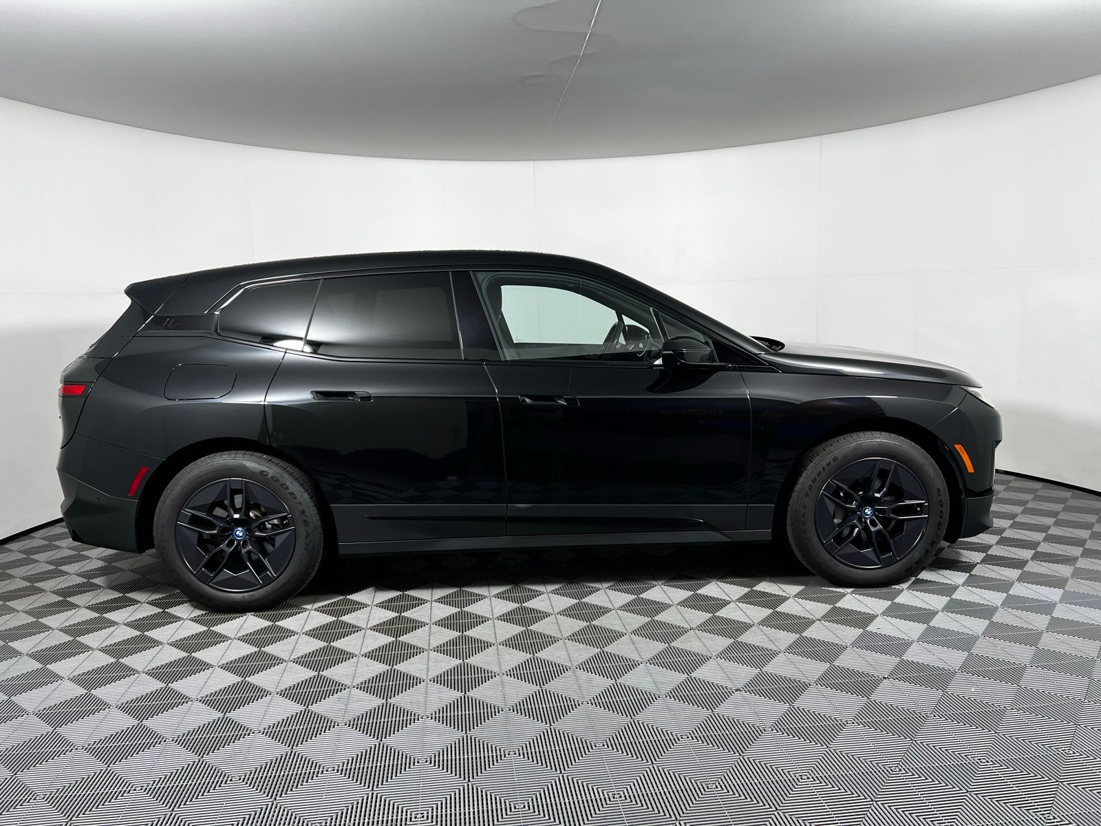 Thumbnail: 2024 BMW iX - 4