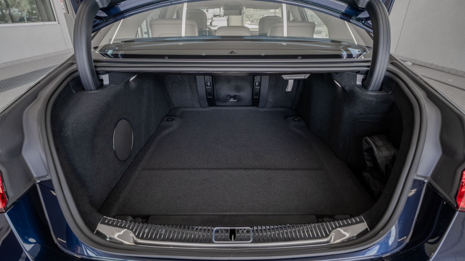2025 Mercedes-Benz S-Class S 63 - Photo 34