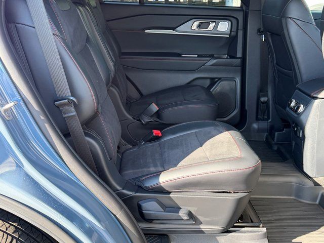 New 2026 Vapor Blue Metallic Ford ST MANAGER DEMO image 8