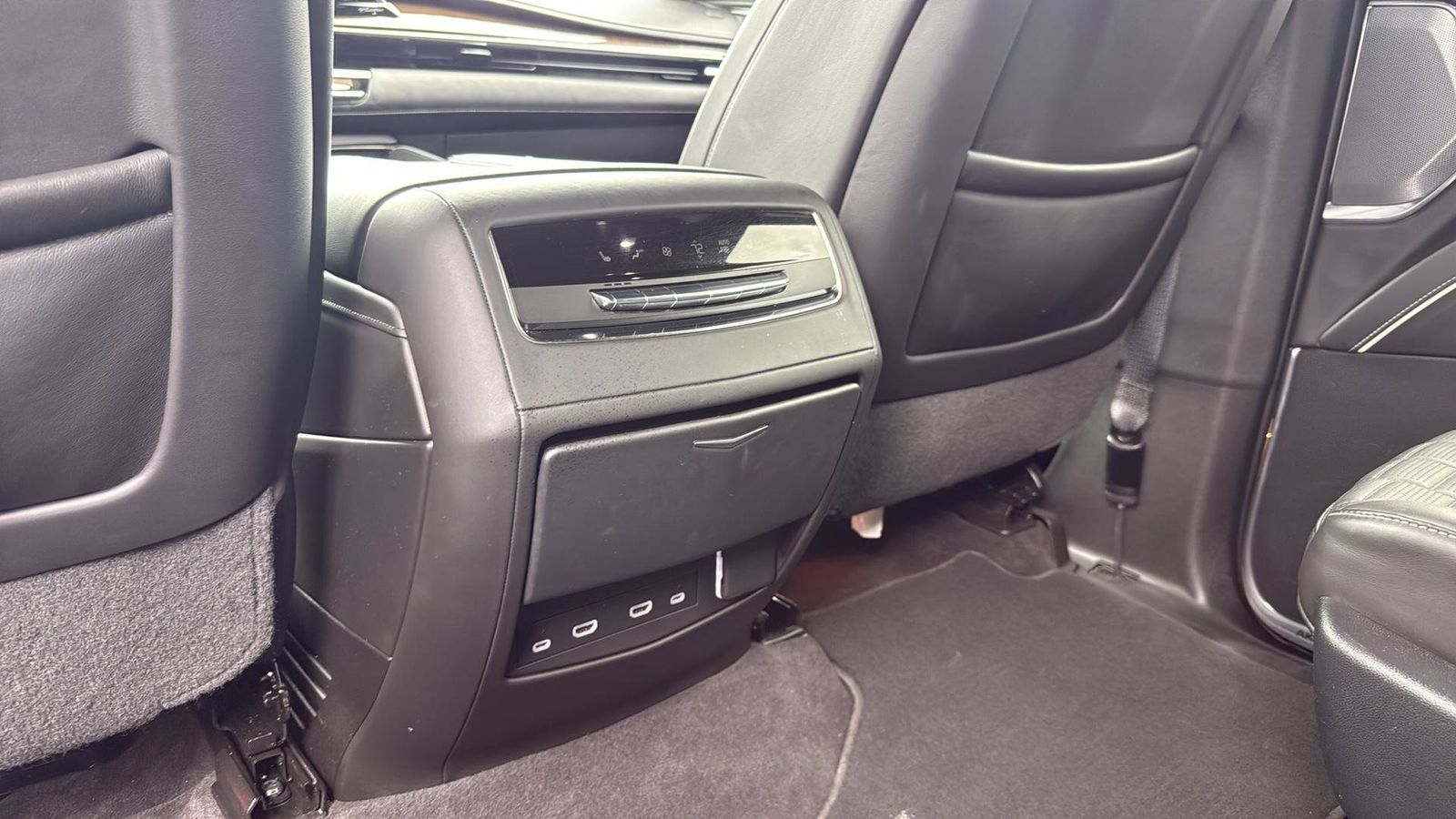 Used Car 2023 Cadillac Escalade  Sport Platinum For Sale Under $90,000 In Austin, Texas