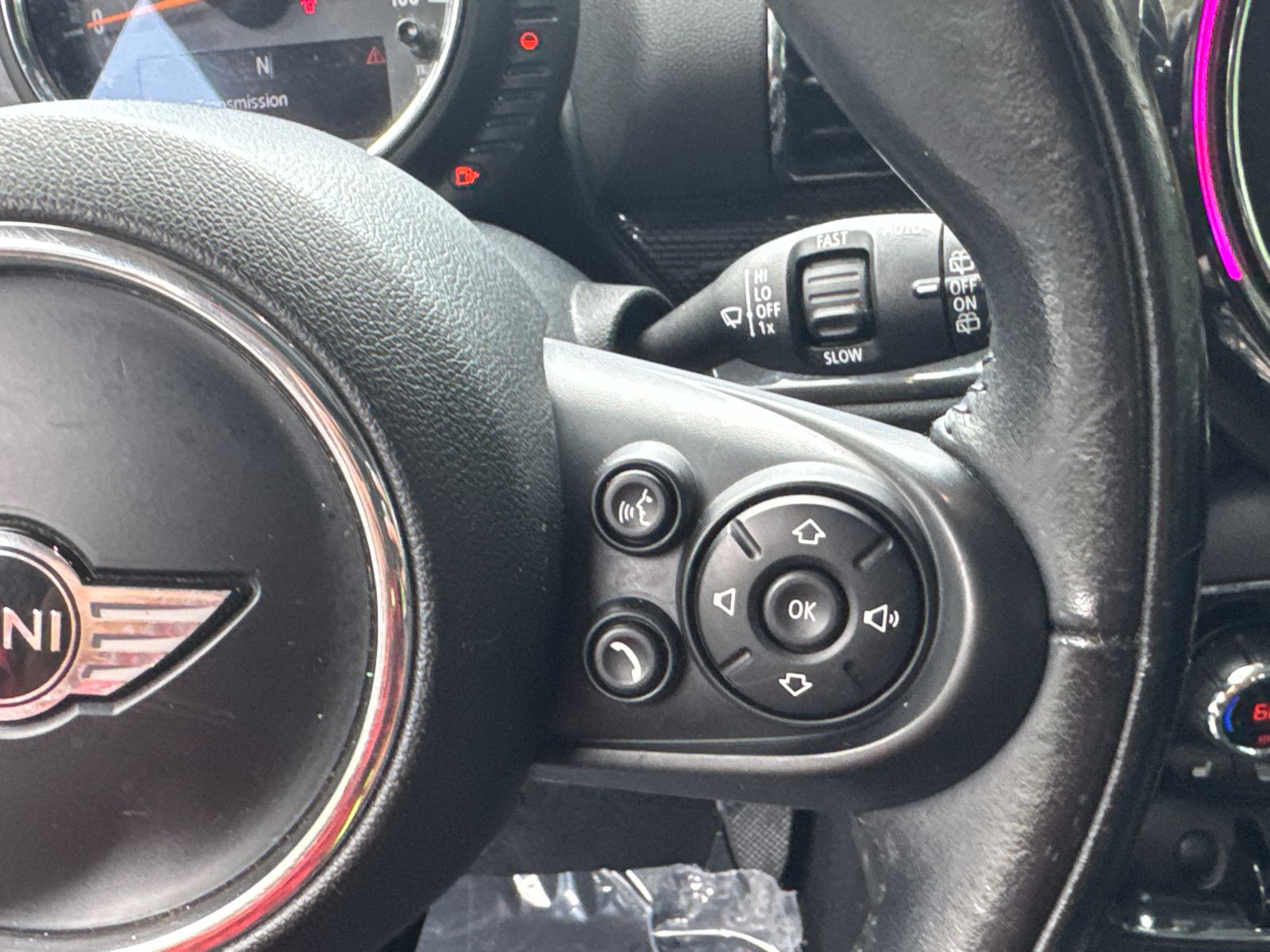 Used 2017 Silver MINI Clubman image 25