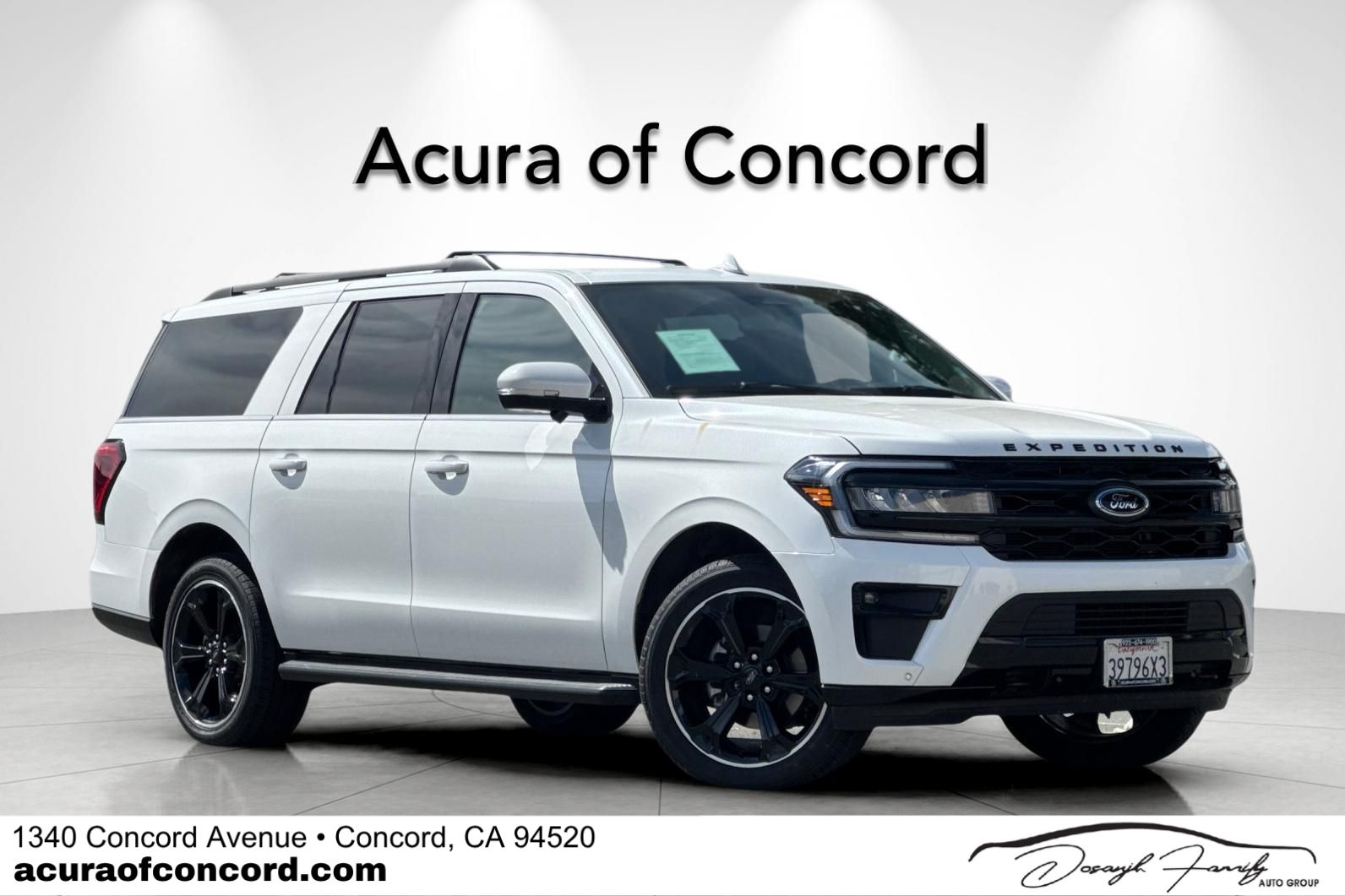 White Metallic 2024 Ford Expedition SUV / Crossover Four-Wheel Drive Automatic
