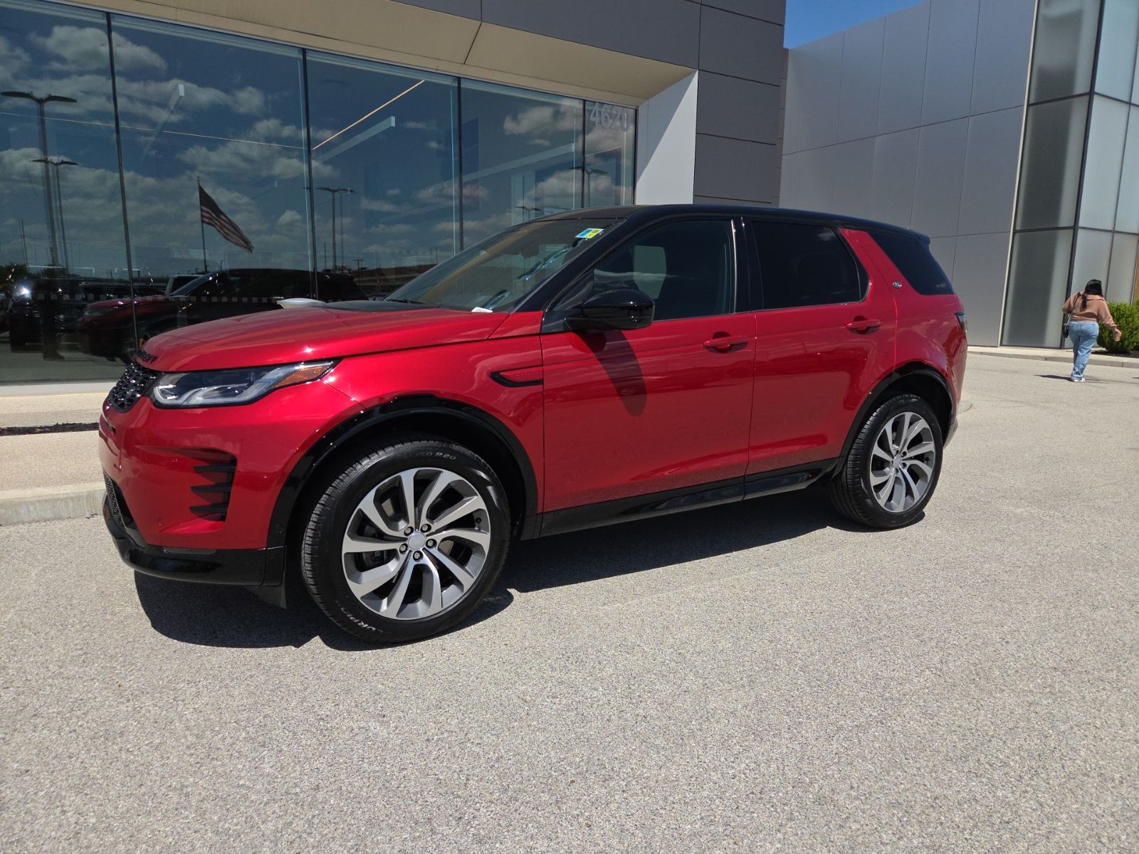 Firenze Red Metallic 2025 Land Rover Discovery Sport P250 Dynamic SE AWD SUV / Crossover All-Wheel Drive 9-Speed Automatic