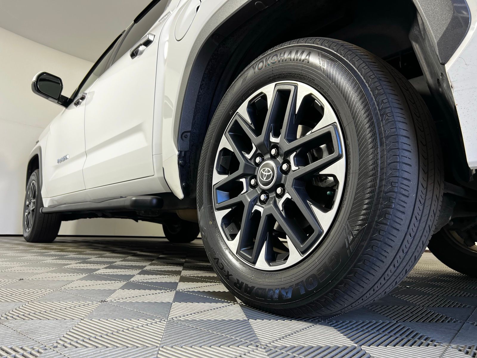 Thumbnail: 2023 Toyota Tundra - 8