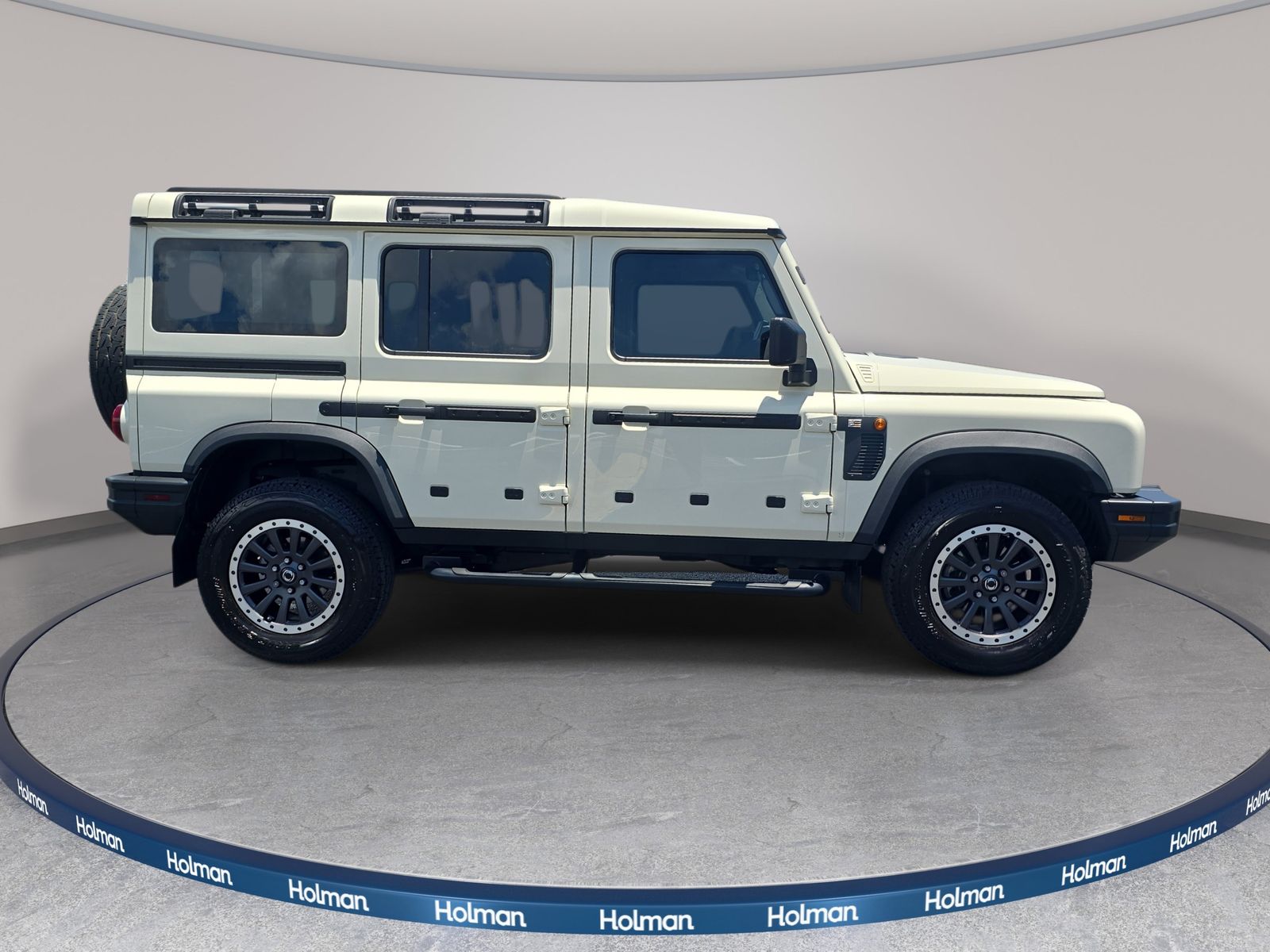 View vehicle photo 5