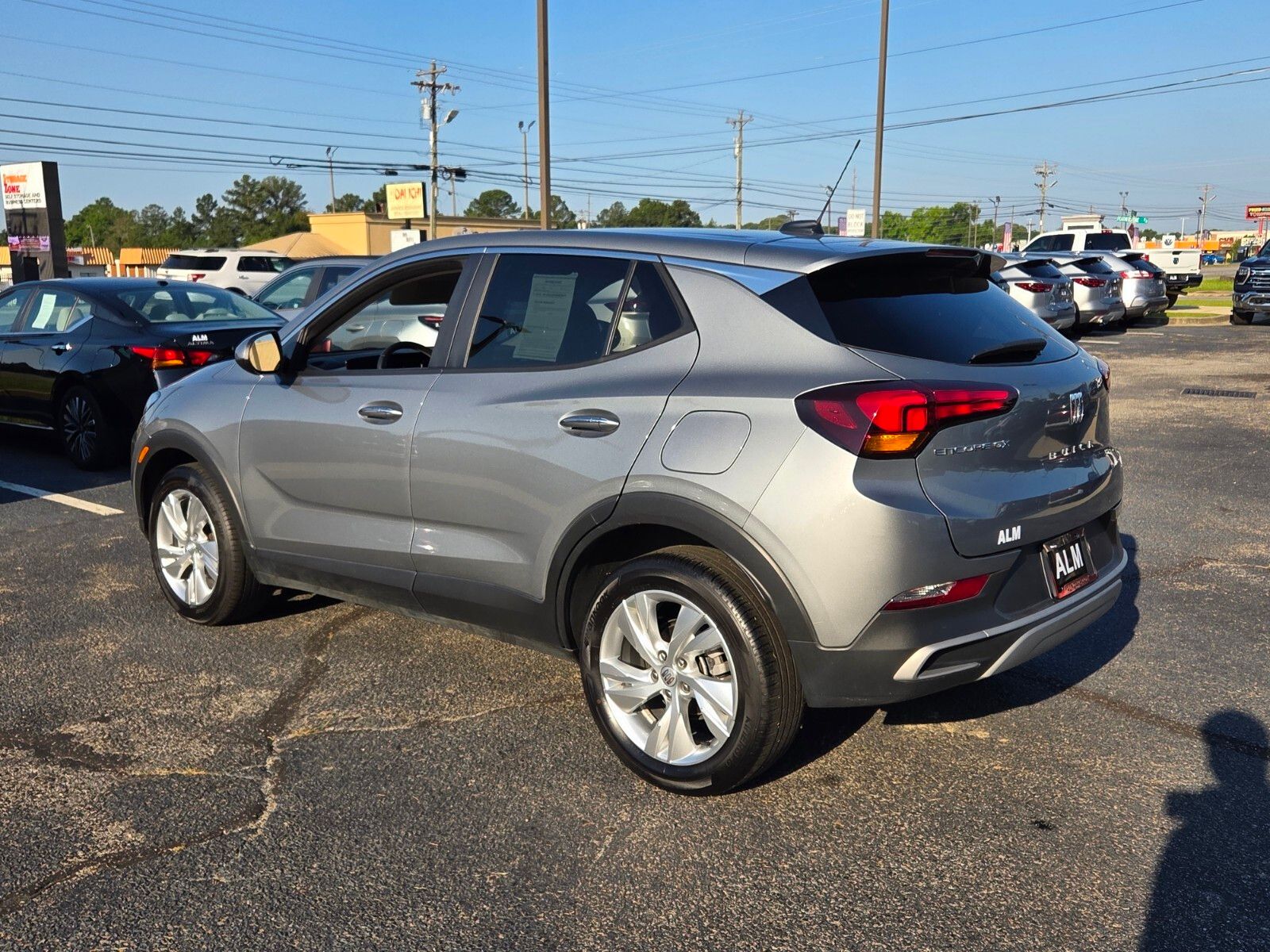 Used 2025 Gray Metallic Buick Preferred image 9