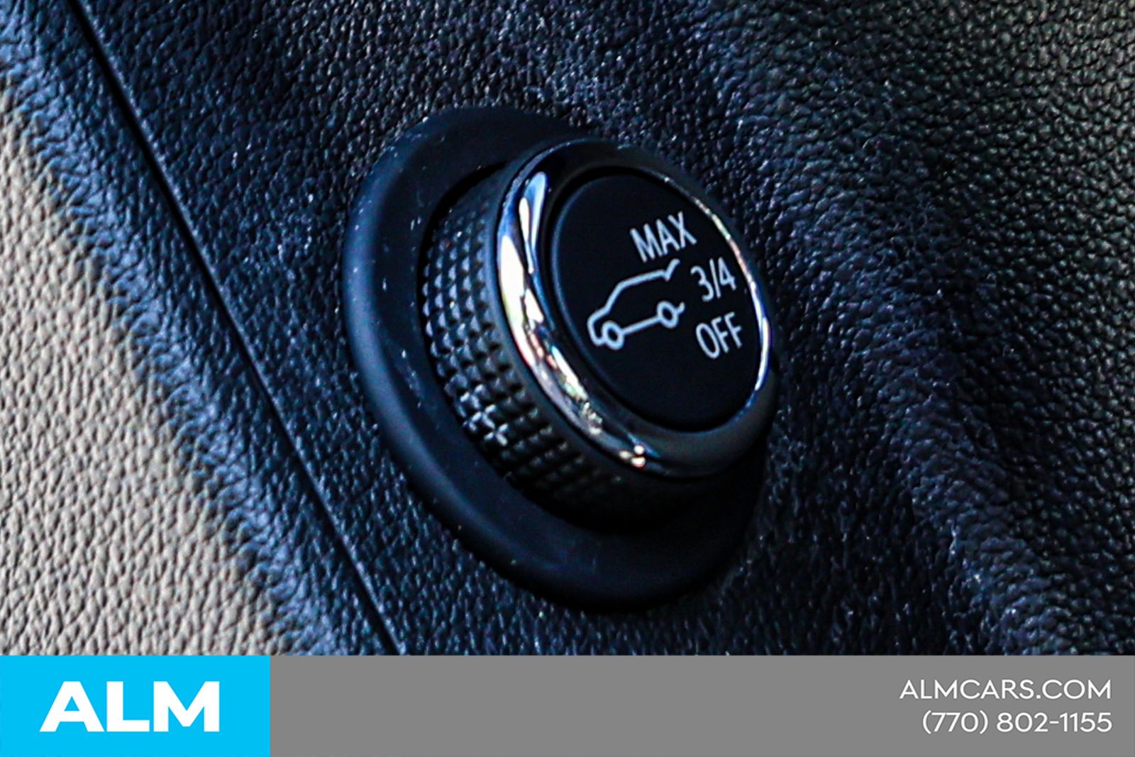 Used 2022  Cadillac Premium Luxury image 41