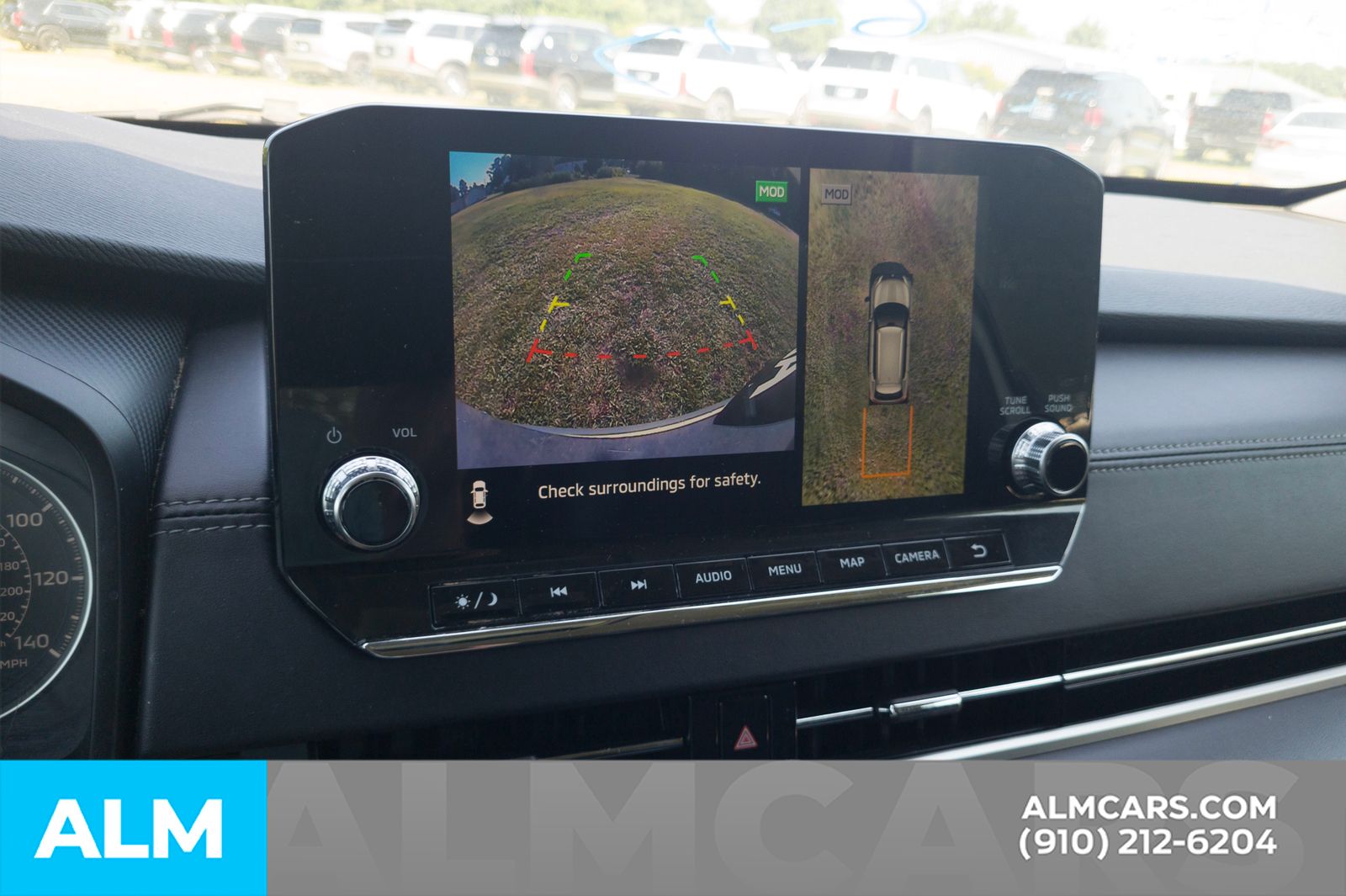 Used 2024  Mitsubishi SE image 10