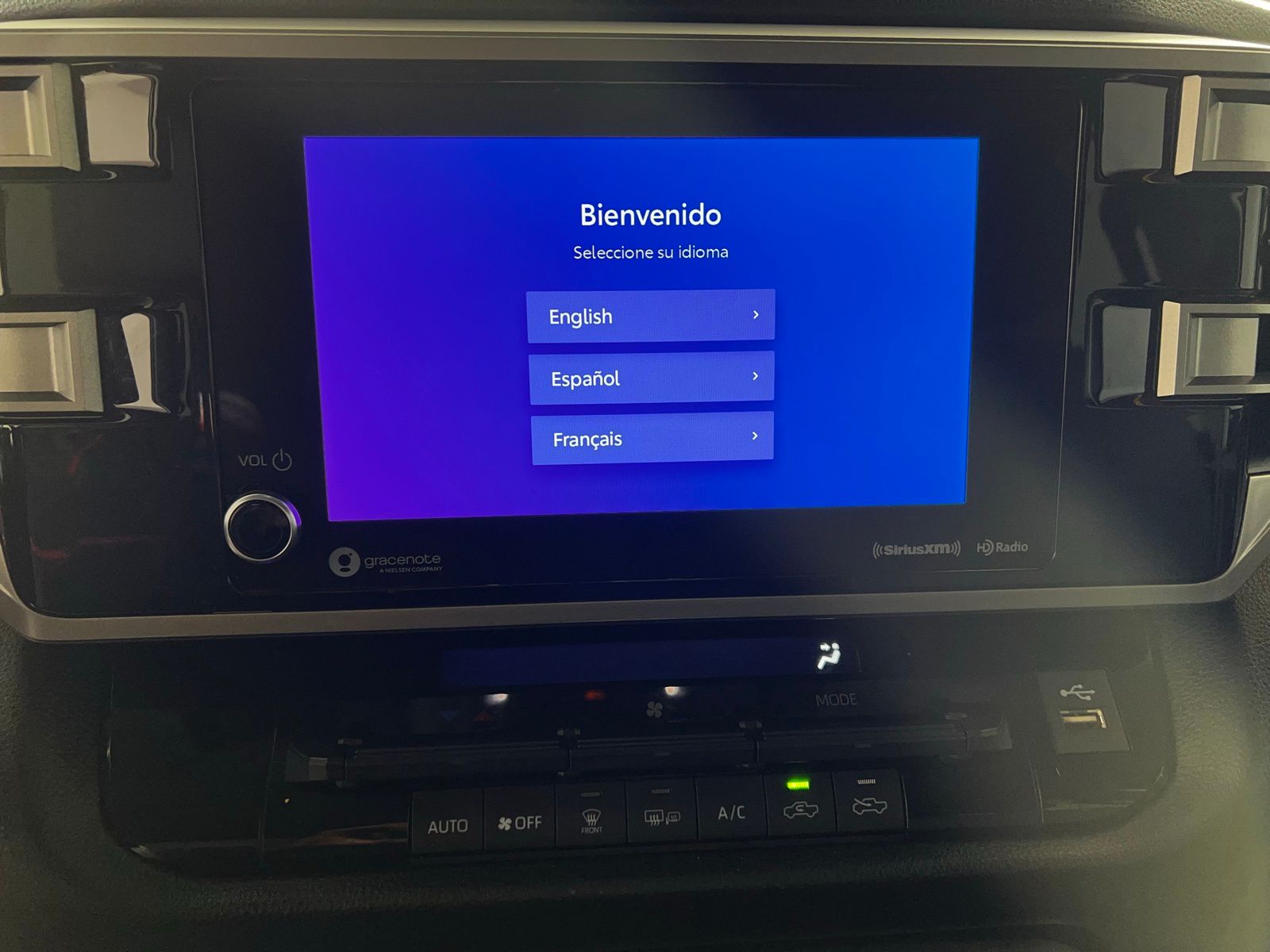 Thumbnail: 2022 Toyota Tundra - 15