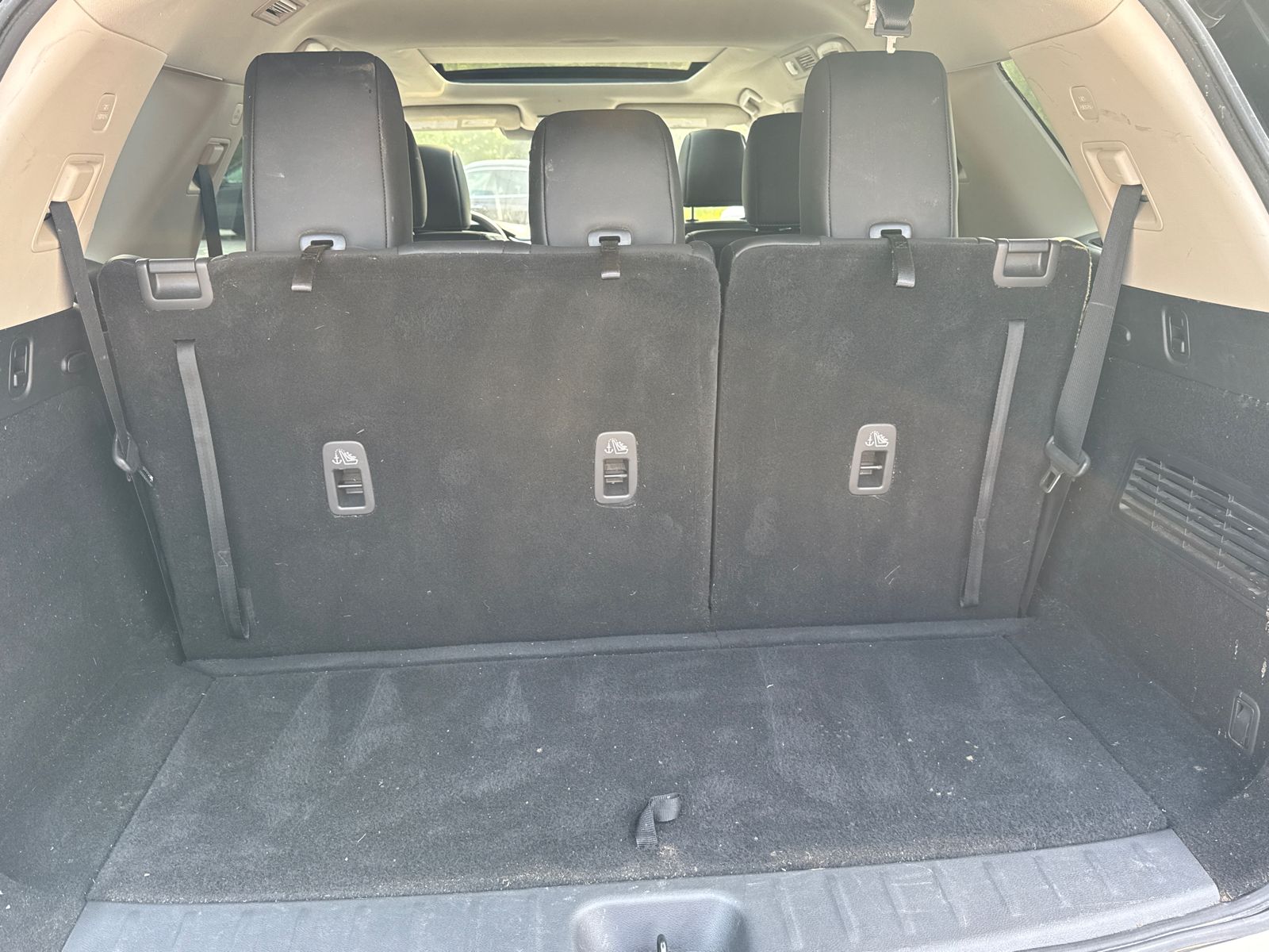 2024 Nissan Pathfinder Platinum photo 18