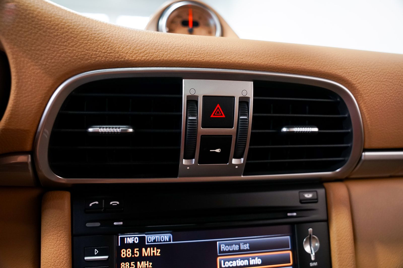 2012 Porsche 911 Carrera 4 GTS — photo 12