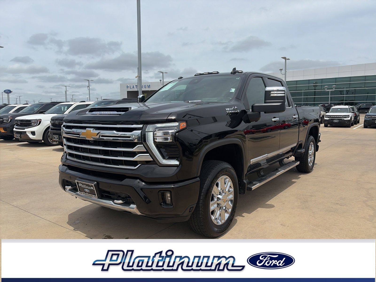 Black 2024 Chevrolet Silverado 2500HD High Country Crew Cab 4WD Pickup Truck Four-Wheel Drive Automatic