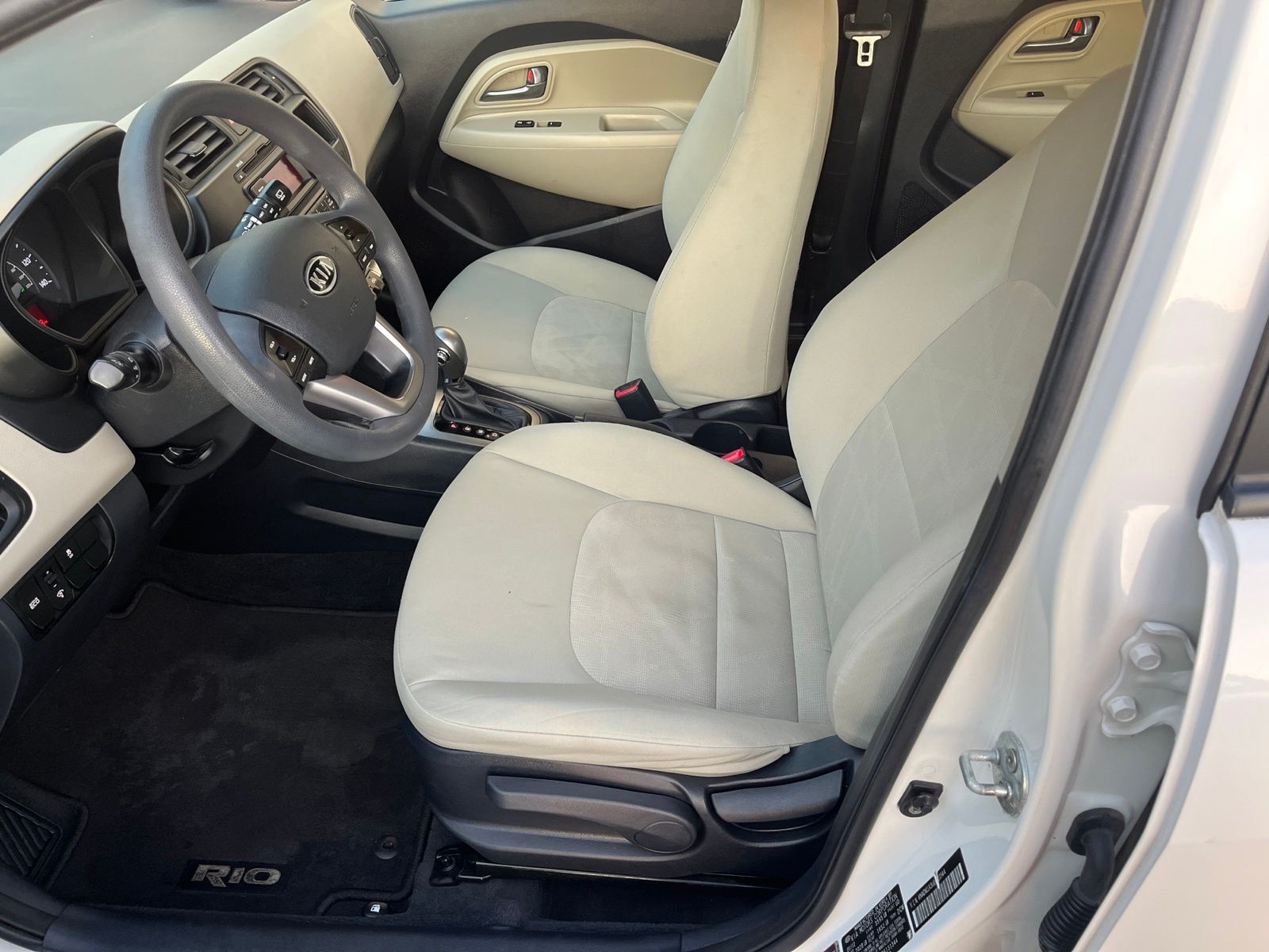 Used Car 2013 Kia Rio  Lx For Sale Under $10,000 In Austin, Texas