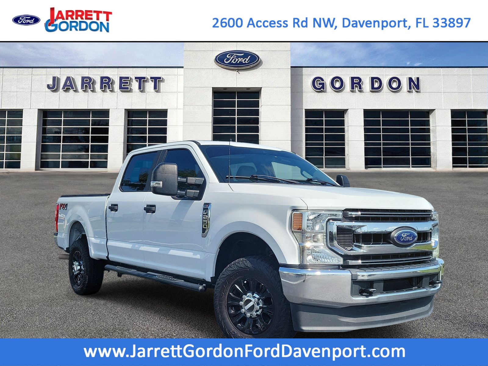 Oxford White 2022 Ford F-250 Super Duty Pickup Truck Four-Wheel Drive 6-Speed Automatic