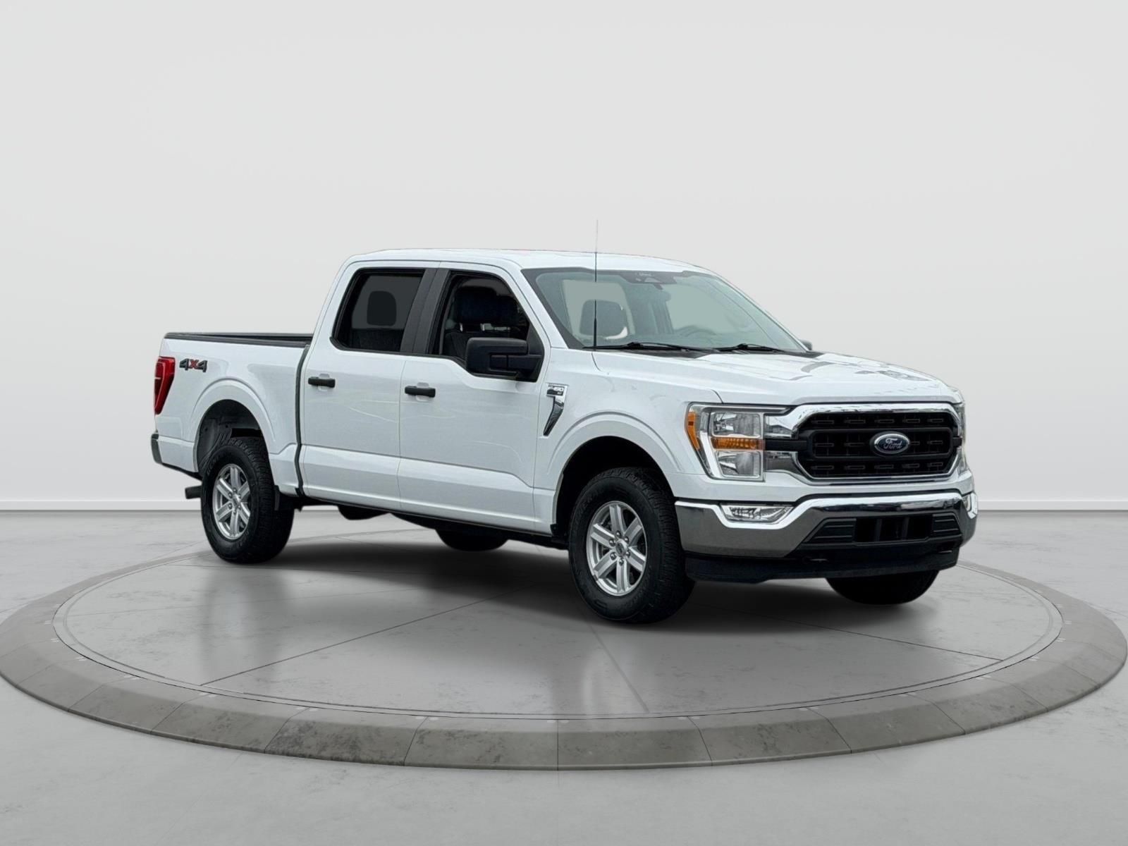 2022 Ford F-150 XLT 4x4 SuperCrew 5-1/2 Box's photo