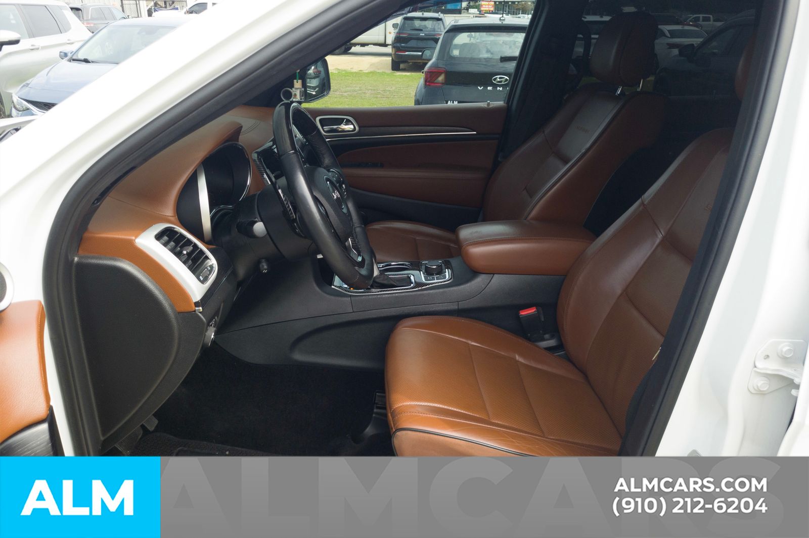 Used 2018 Bright White Clearcoat Jeep Summit image 7