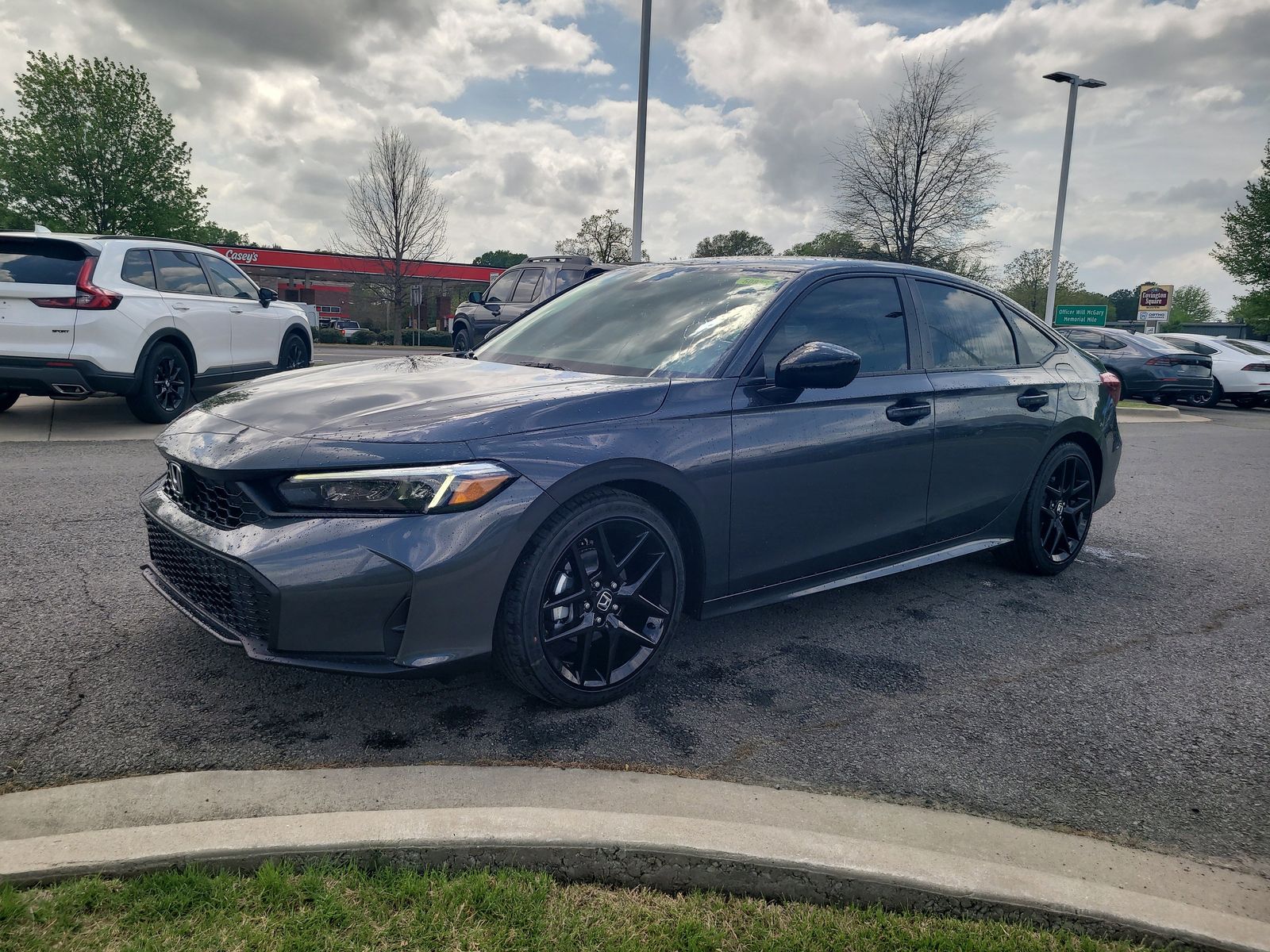 View vehicle photo 7