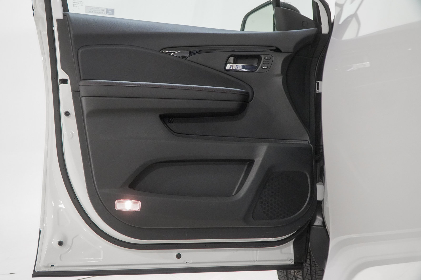 2026 Honda Ridgeline Black Edition - Photo 14
