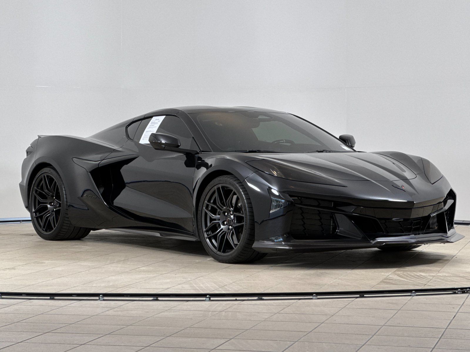 2024 Chevrolet Corvette 3LZ - Photo 10