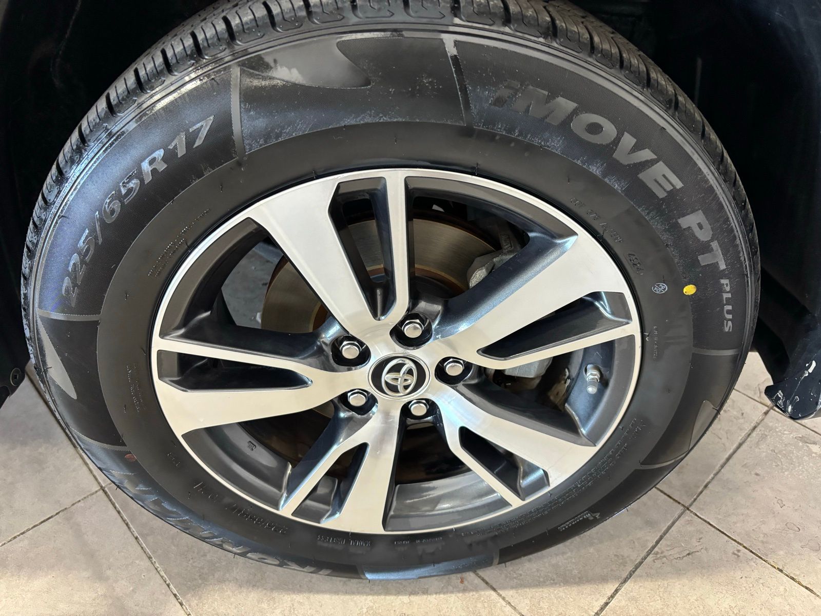 Used Car 2018 Toyota Rav4  For Sale Under $20,000 In Austin, Texas