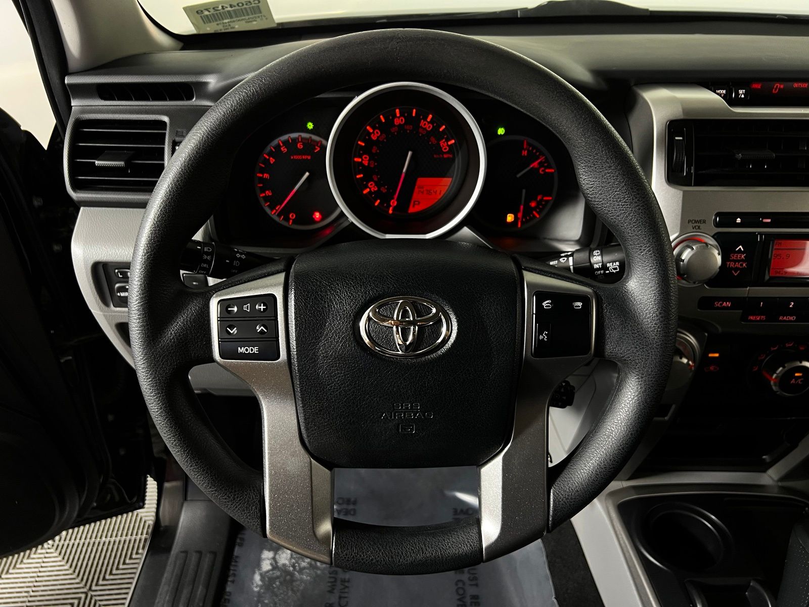 Thumbnail: 2012 Toyota 4Runner - 15